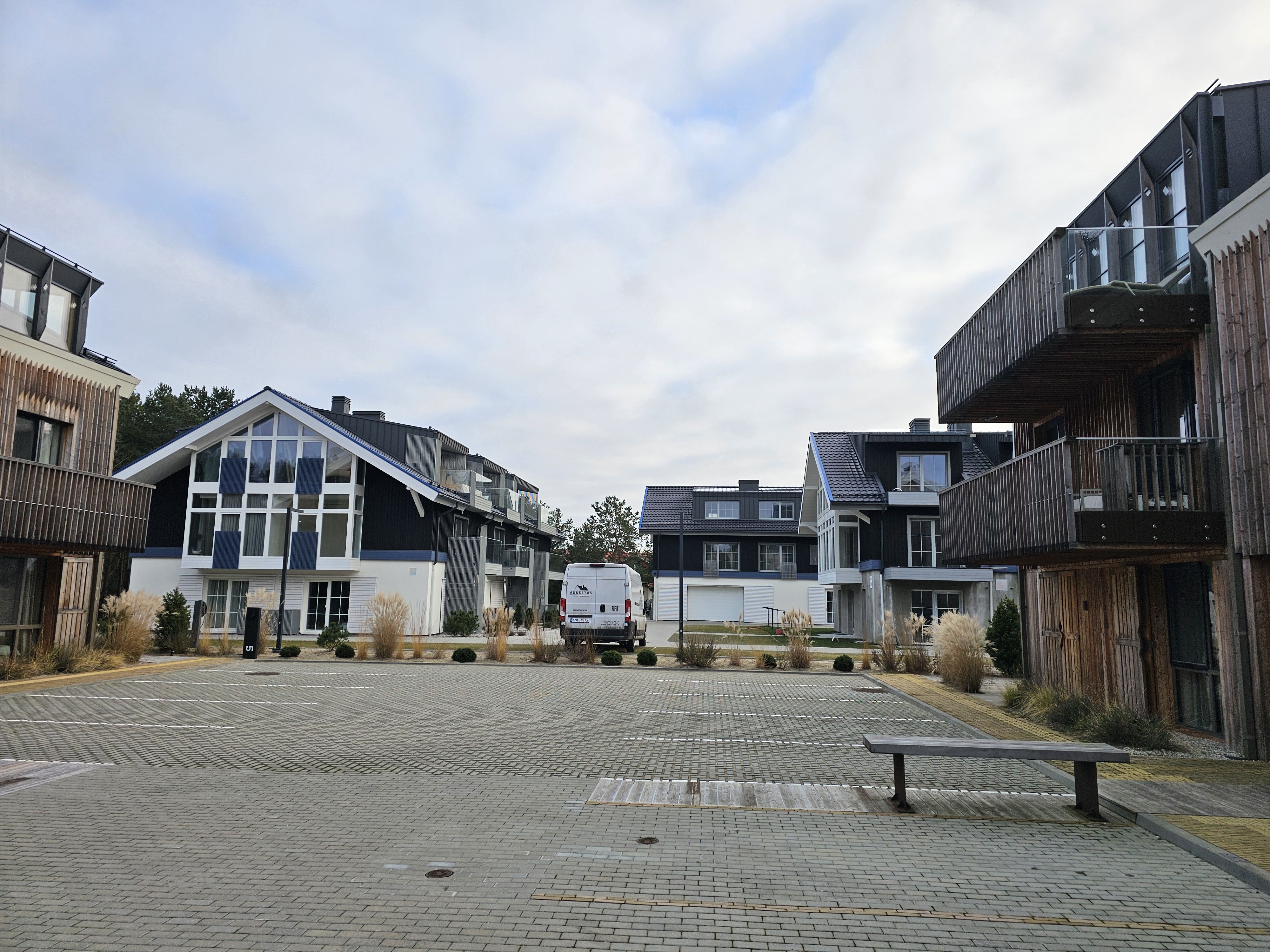 Click image for larger version

Name:	IMG_20251224_133522.jpg
Views:	127
Size:	1,68 MB
ID:	2236466