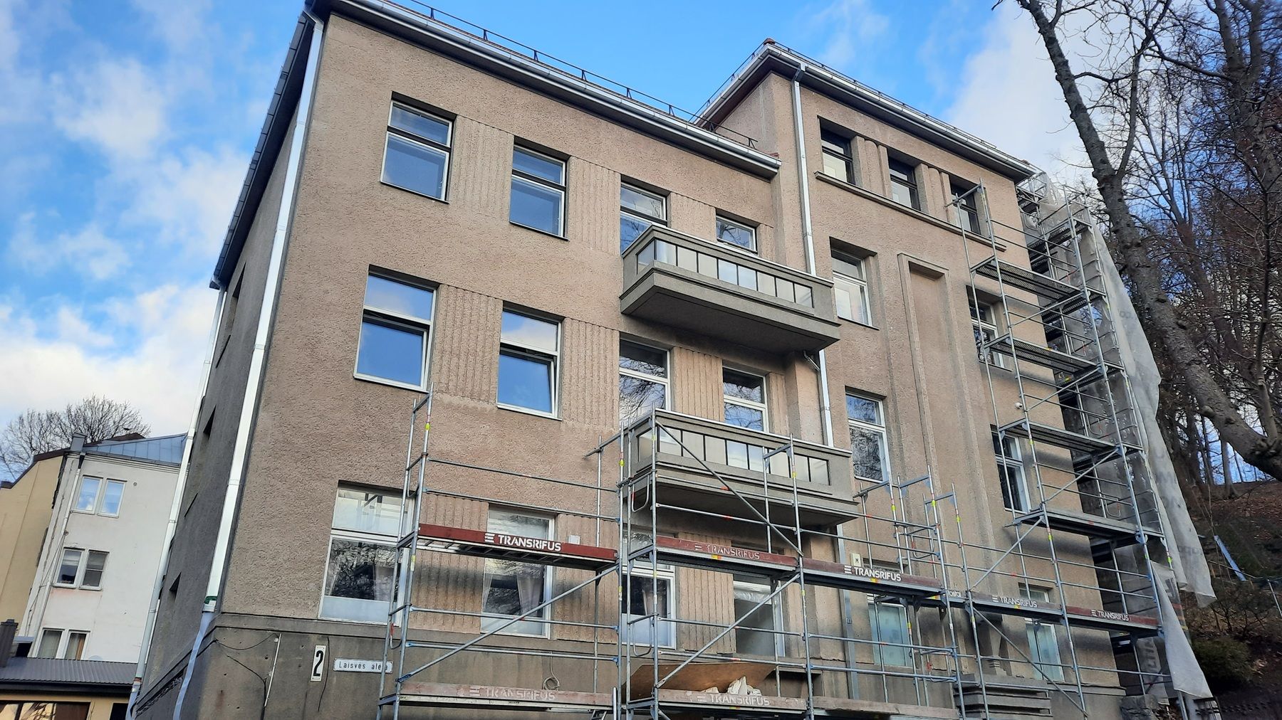 Click image for larger version

Name:	Namas Laisvės al. pradžioje 1.jpg
Views:	871
Size:	444,0 kB
ID:	2236718