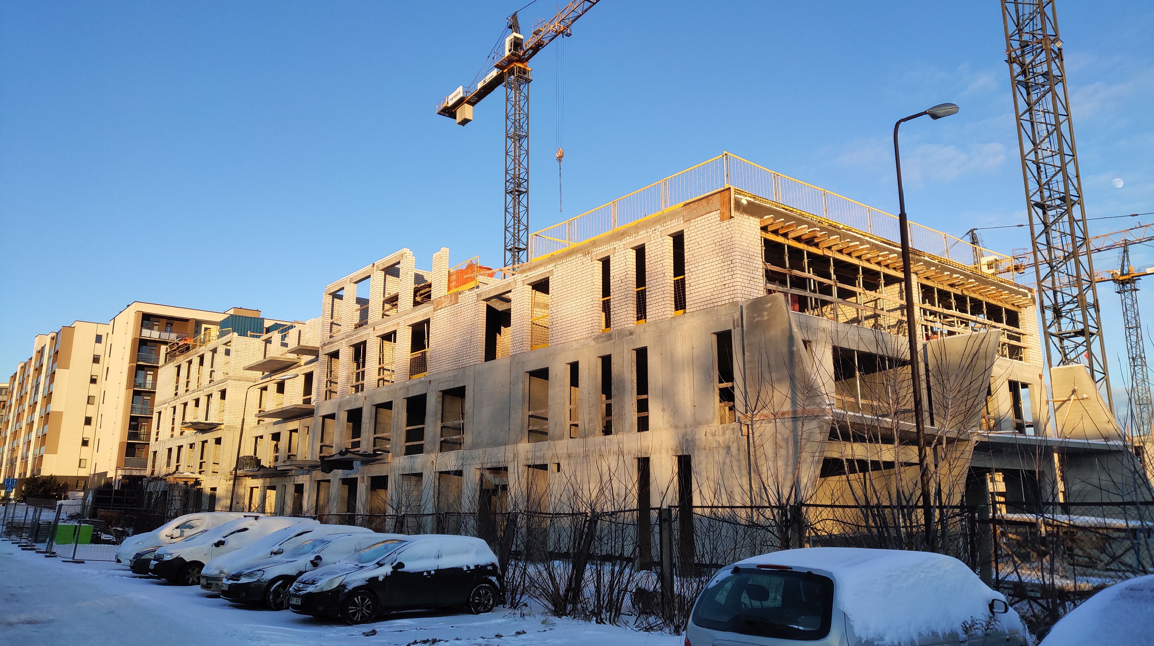 Click image for larger version

Name:	P51231-151706.jpg
Views:	105
Size:	1,53 MB
ID:	2236921