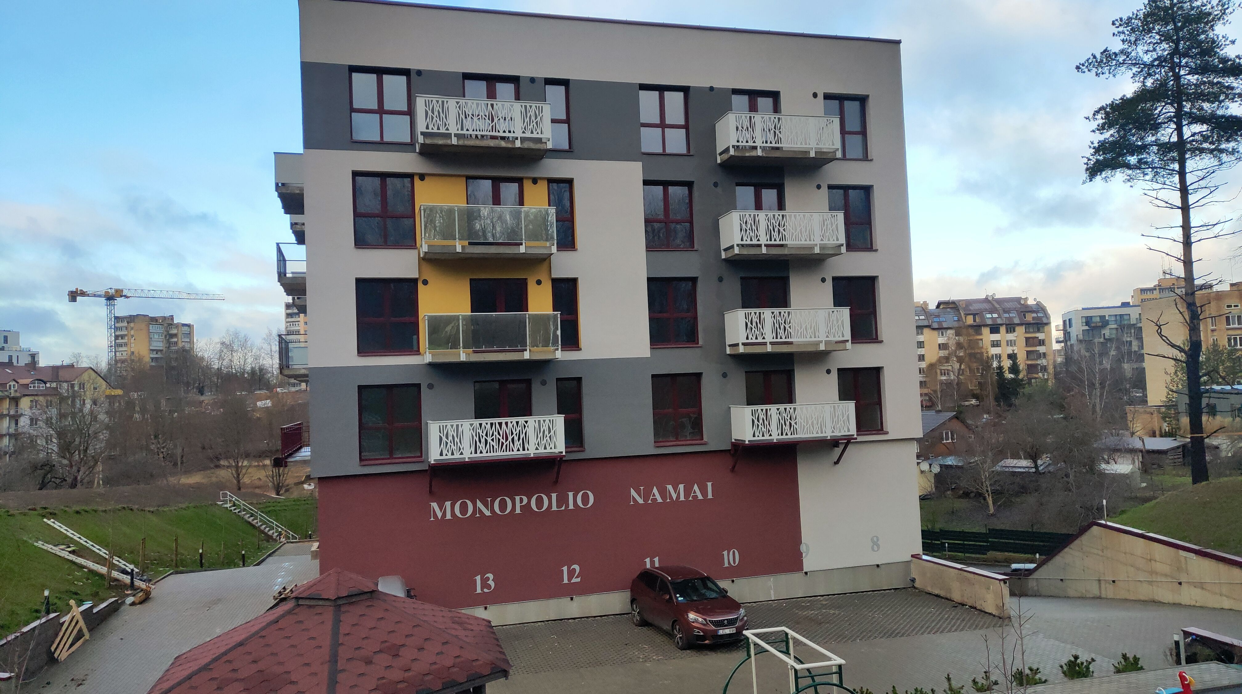 Click image for larger version

Name:	P51221-141629.jpg
Views:	1380
Size:	1,13 MB
ID:	2237730