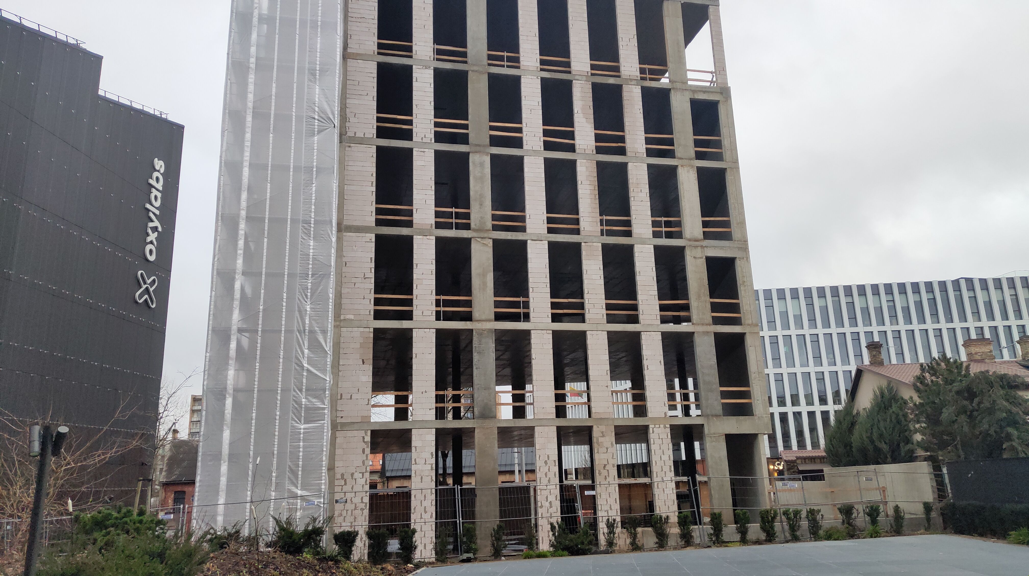 Click image for larger version

Name:	P51221-132406.jpg
Views:	1933
Size:	1,12 MB
ID:	2237739