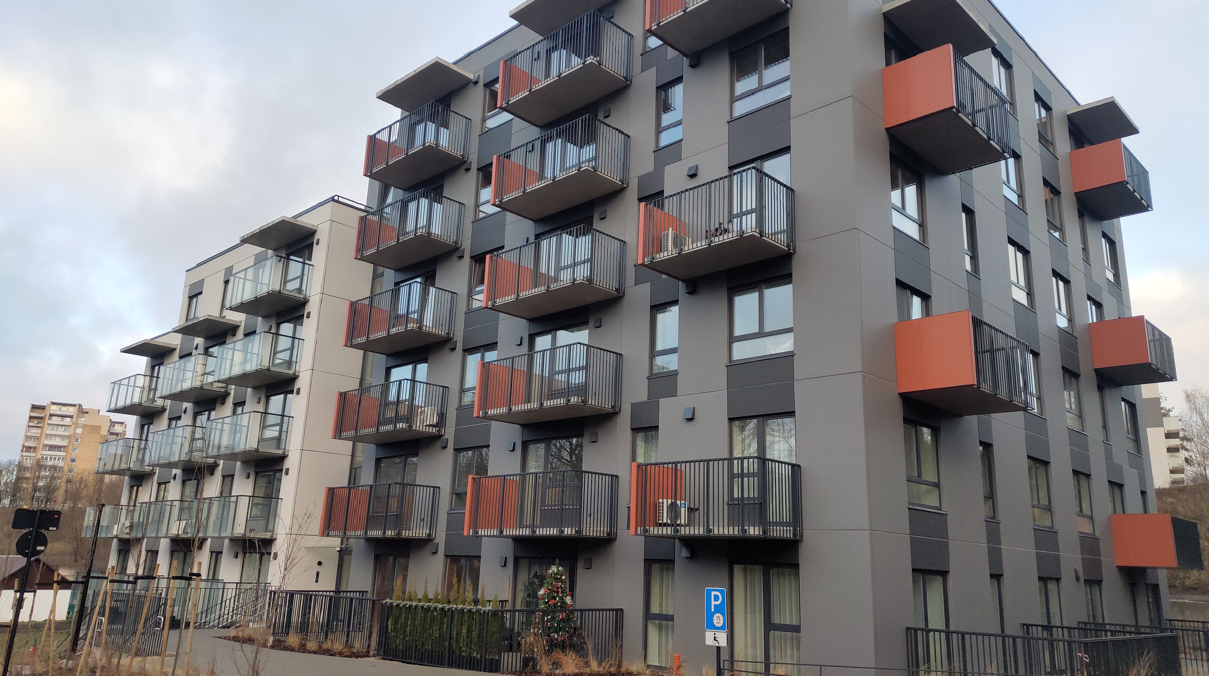 Click image for larger version

Name:	P51221-142933.jpg
Views:	1045
Size:	1,15 MB
ID:	2237877