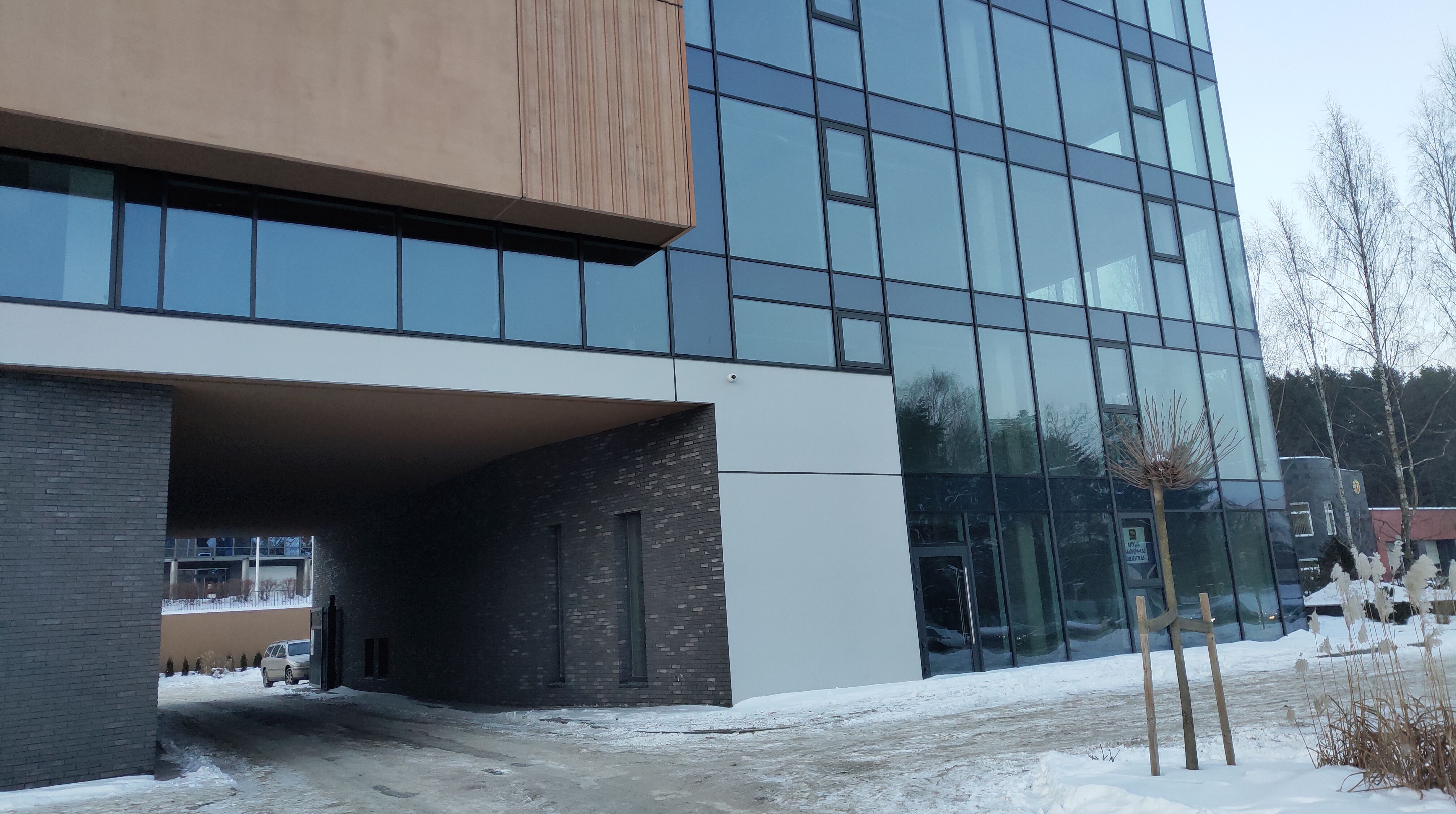 Click image for larger version

Name:	P60123-162846.jpg
Views:	474
Size:	1,10 MB
ID:	2240132