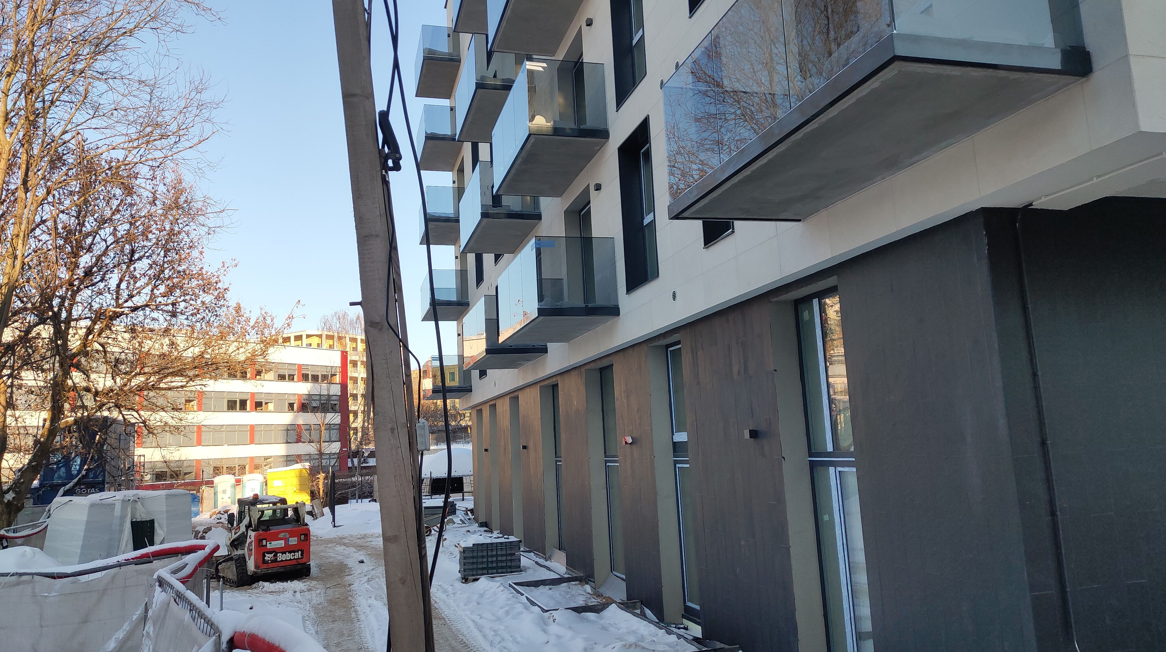 Click image for larger version

Name:	P60201-150926.jpg
Views:	1631
Size:	1,55 MB
ID:	2240962