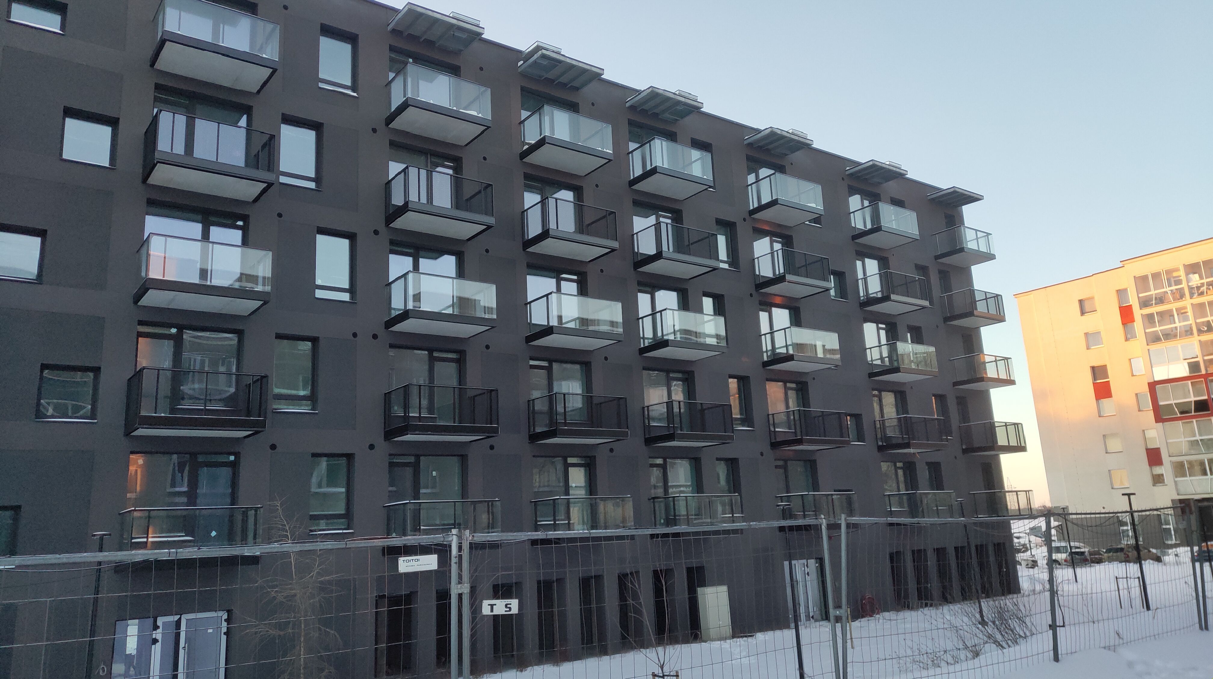 Click image for larger version

Name:	P60130-163811.jpg
Views:	339
Size:	1,01 MB
ID:	2241030