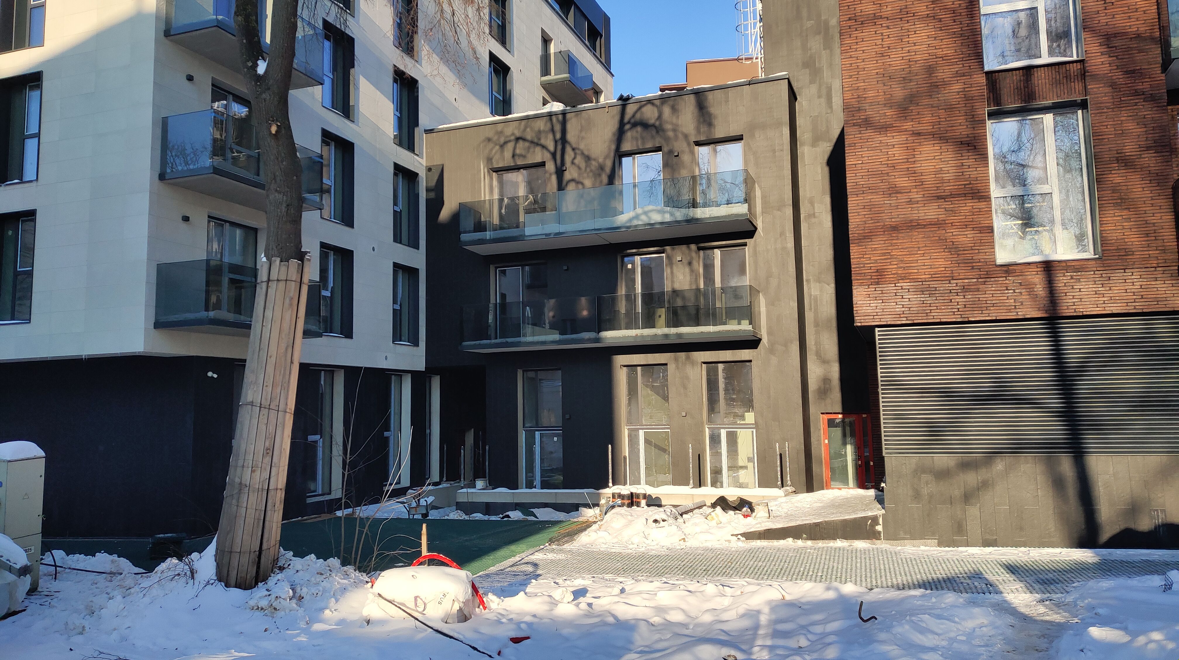 Click image for larger version

Name:	P60201-151038.jpg
Views:	1275
Size:	1,45 MB
ID:	2241177