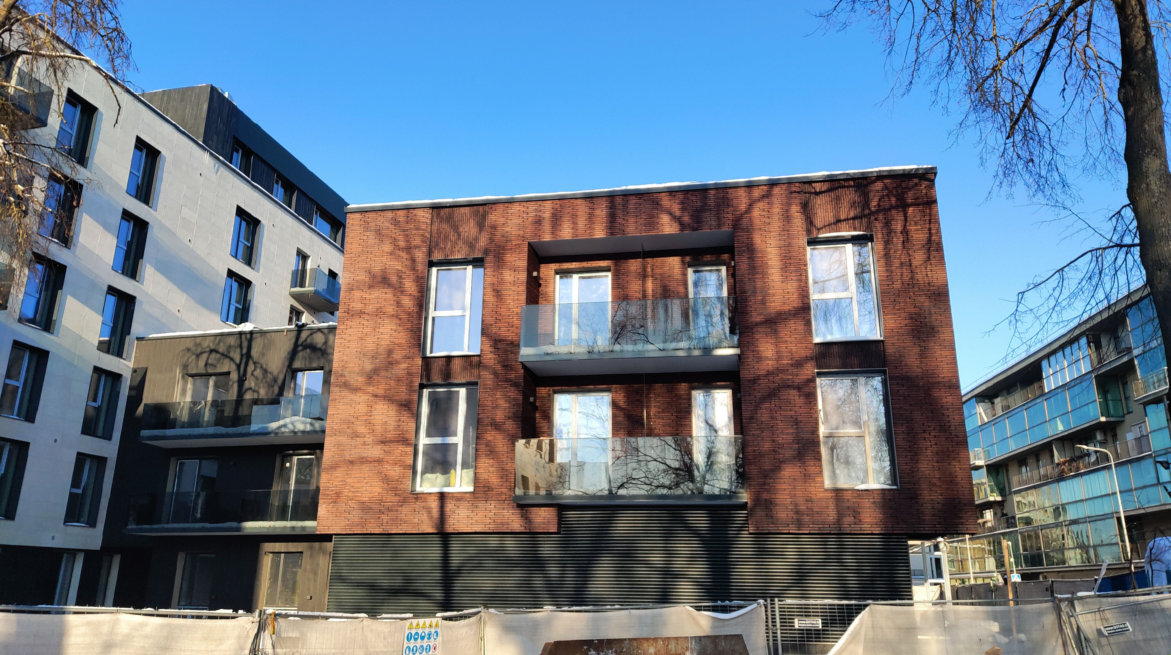 Click image for larger version

Name:	P60201-151051.jpg
Views:	1269
Size:	1,48 MB
ID:	2241178