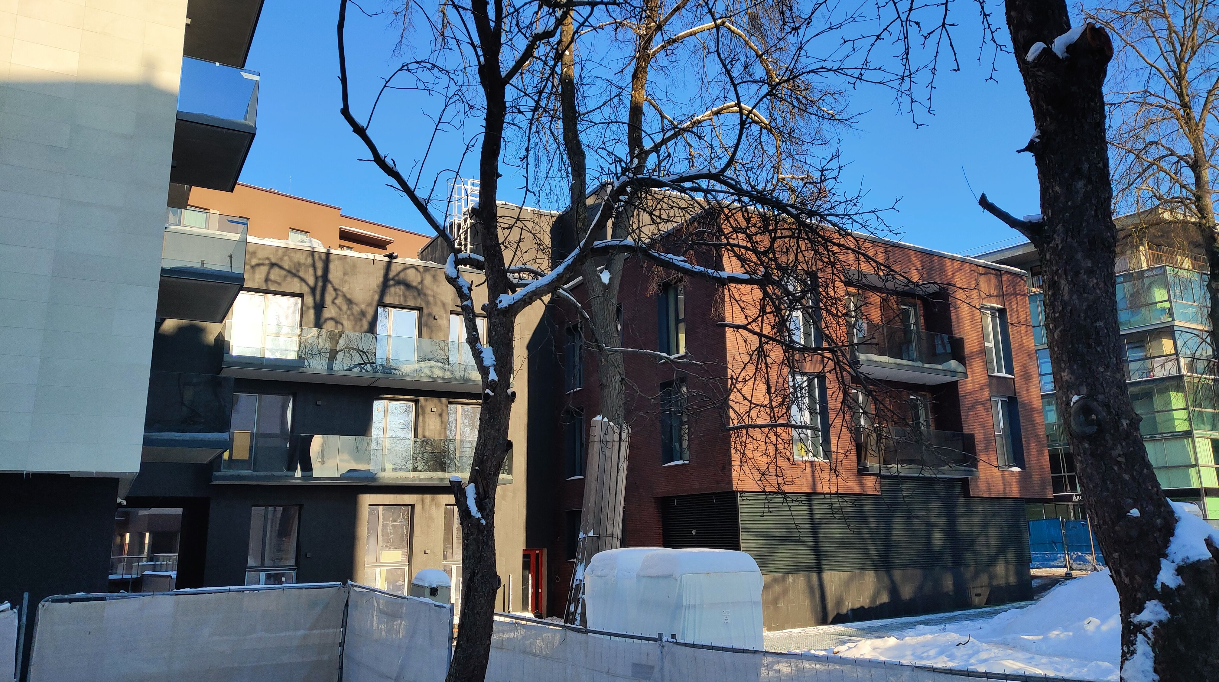 Click image for larger version

Name:	P60201-151009.jpg
Views:	1273
Size:	1,70 MB
ID:	2241179