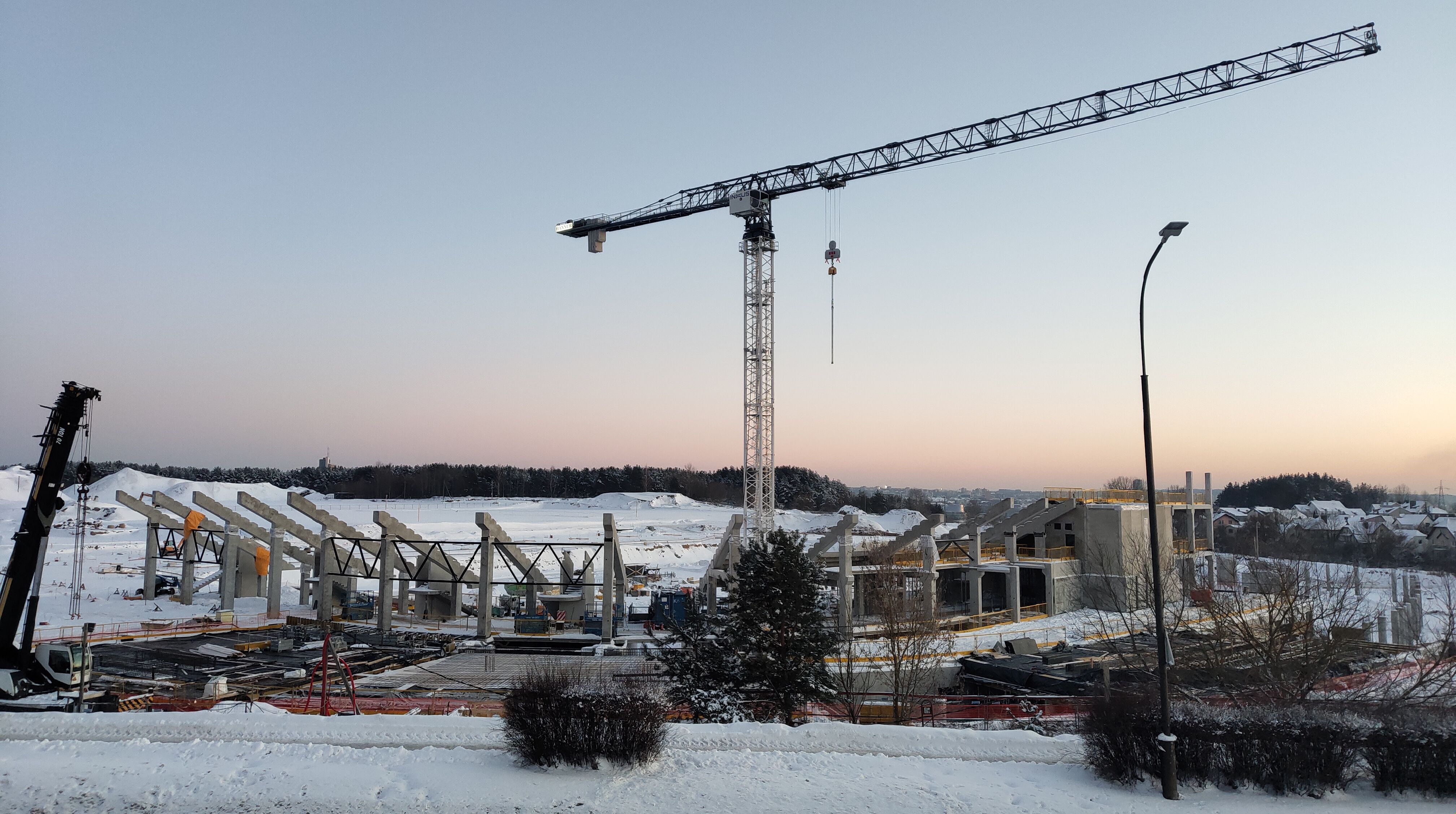 Click image for larger version

Name:	P60201-170712.jpg
Views:	782
Size:	1,19 MB
ID:	2241185