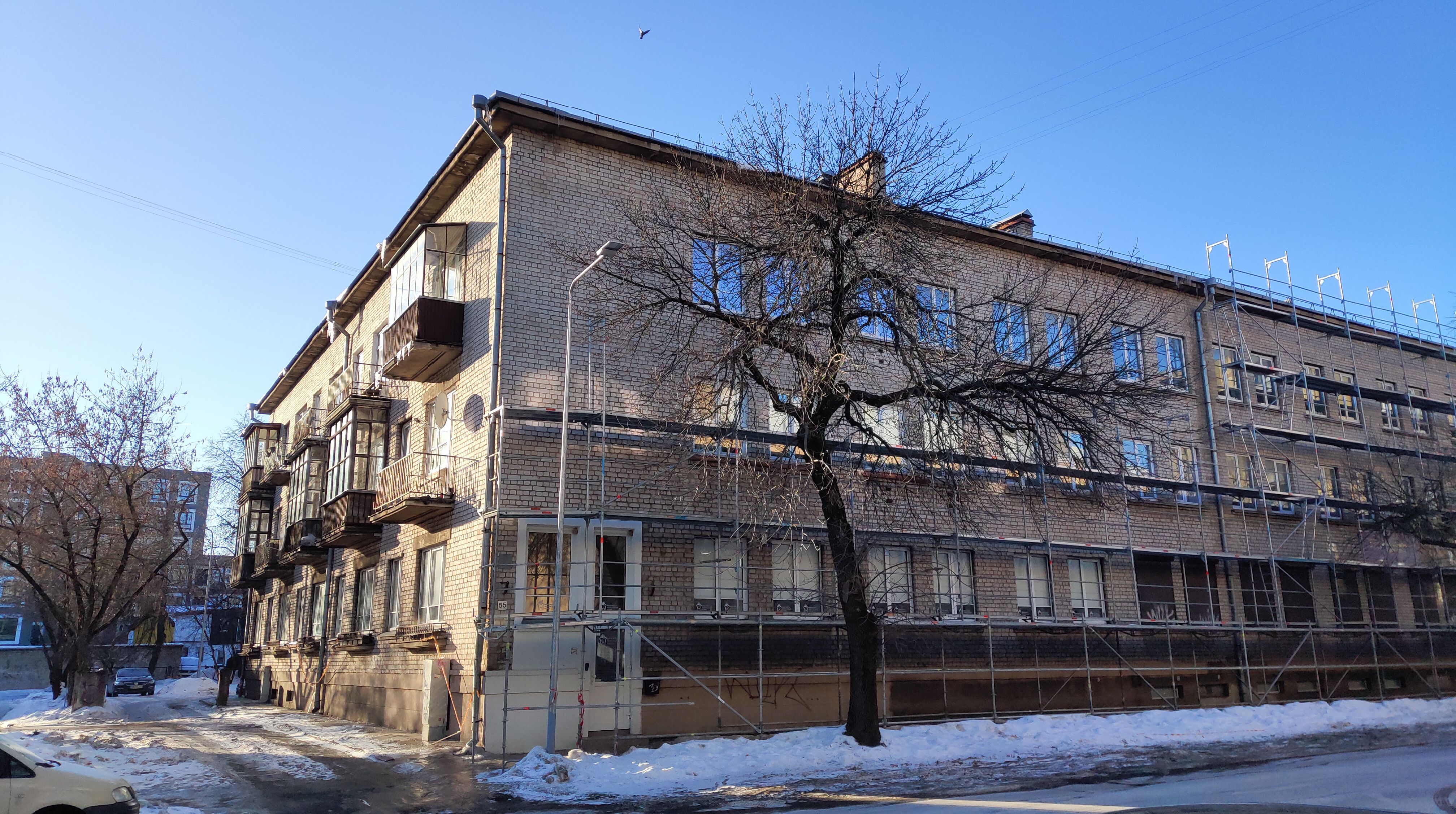 Click image for larger version

Name:	P60216-155053.jpg
Views:	131
Size:	1,76 MB
ID:	2242504