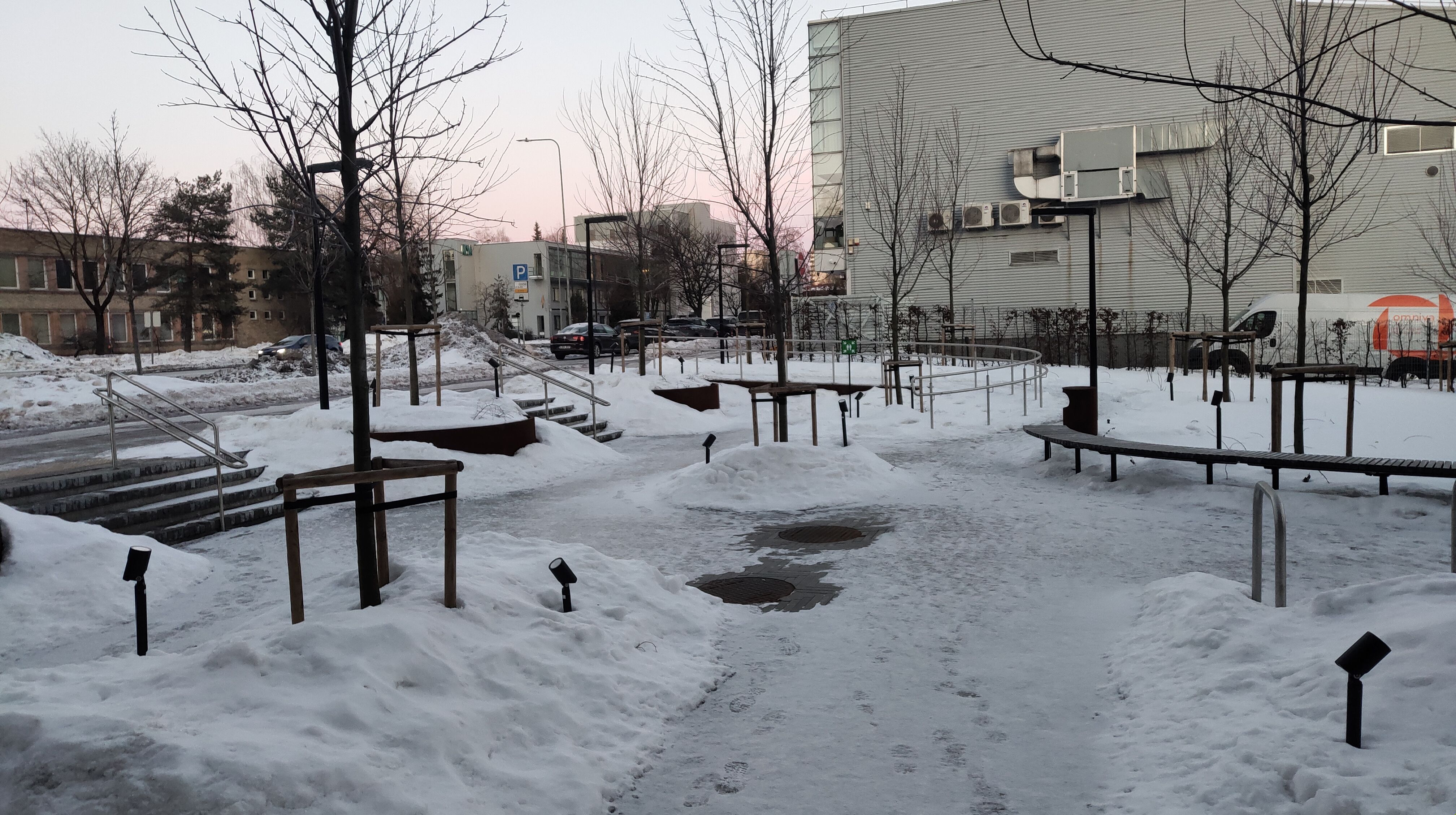 Click image for larger version

Name:	P60215-173033.jpg
Views:	216
Size:	1,49 MB
ID:	2242587