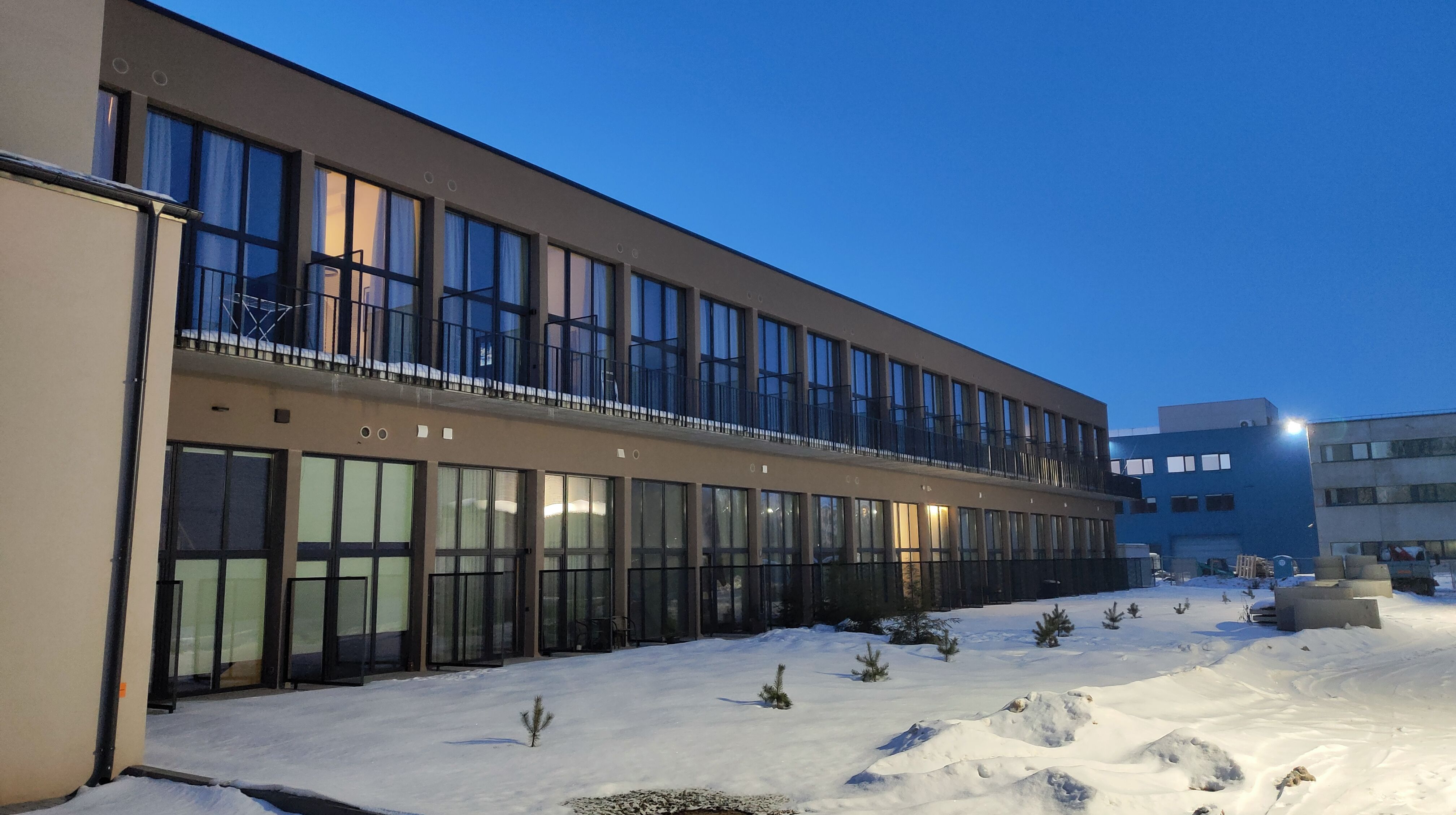 Click image for larger version

Name:	P60215-175723.jpg
Views:	283
Size:	914,9 kB
ID:	2242594