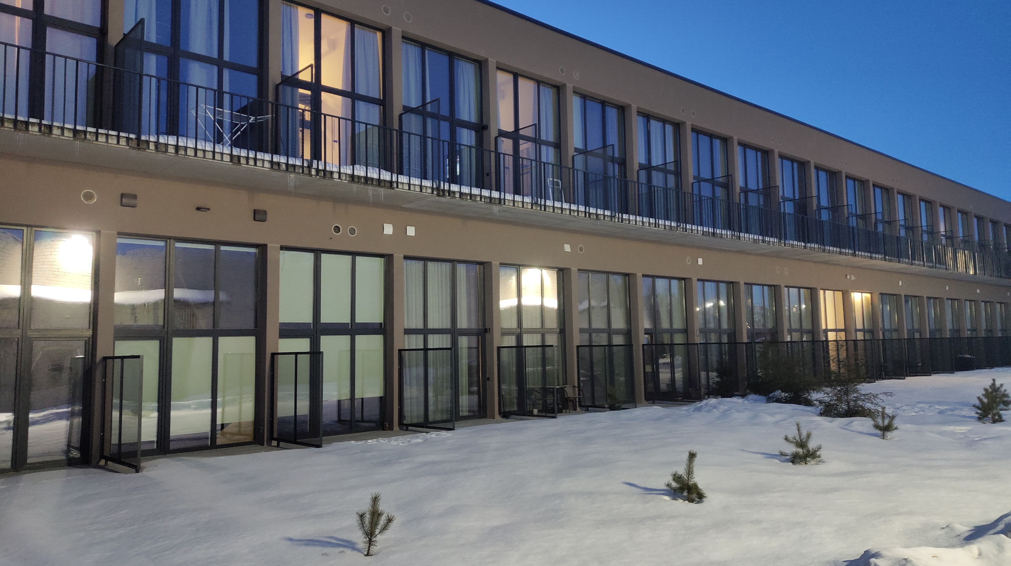 Click image for larger version

Name:	P60215-175736.jpg
Views:	282
Size:	1,09 MB
ID:	2242598