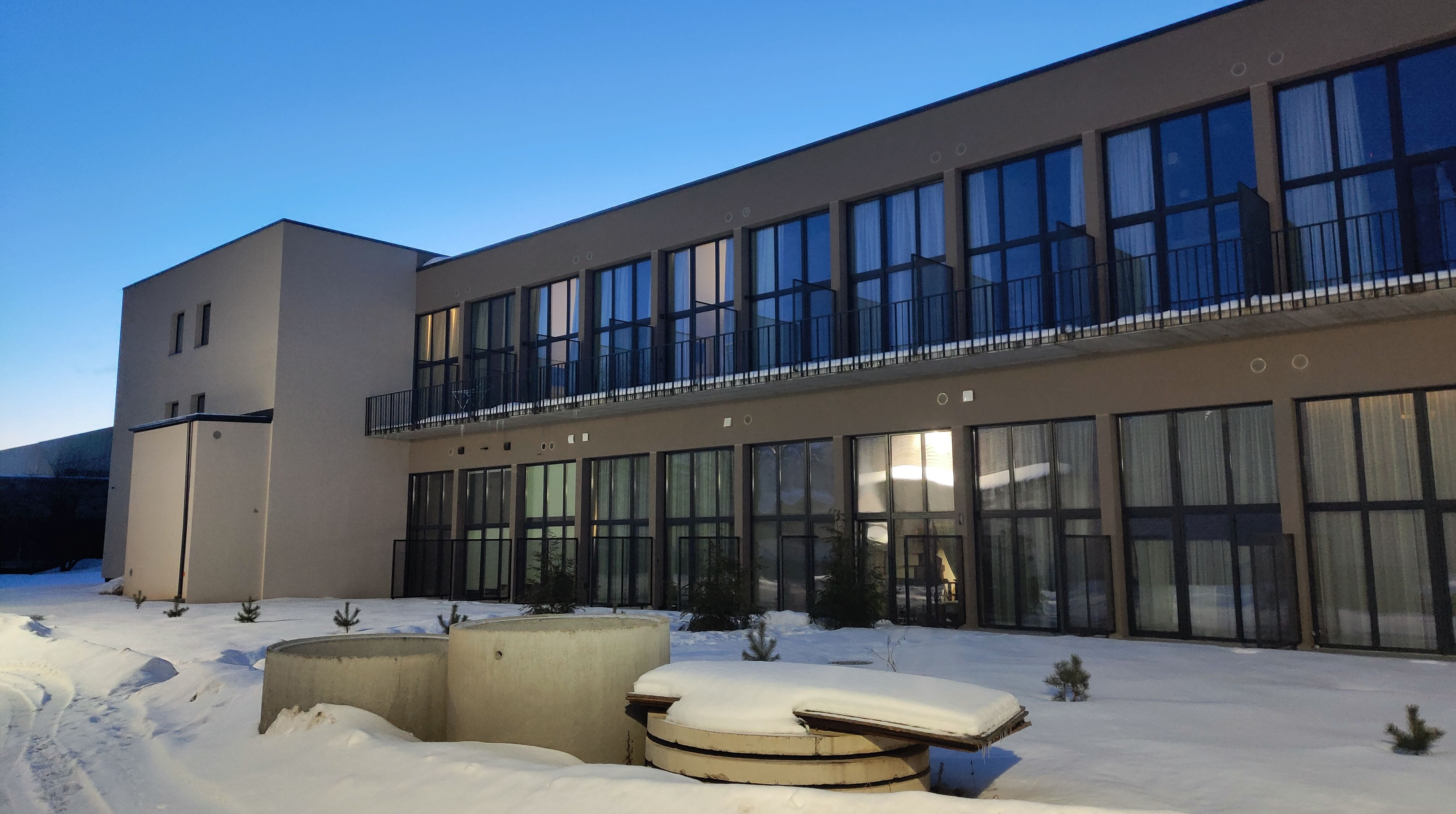 Click image for larger version

Name:	P60215-175810.jpg
Views:	283
Size:	887,3 kB
ID:	2242599