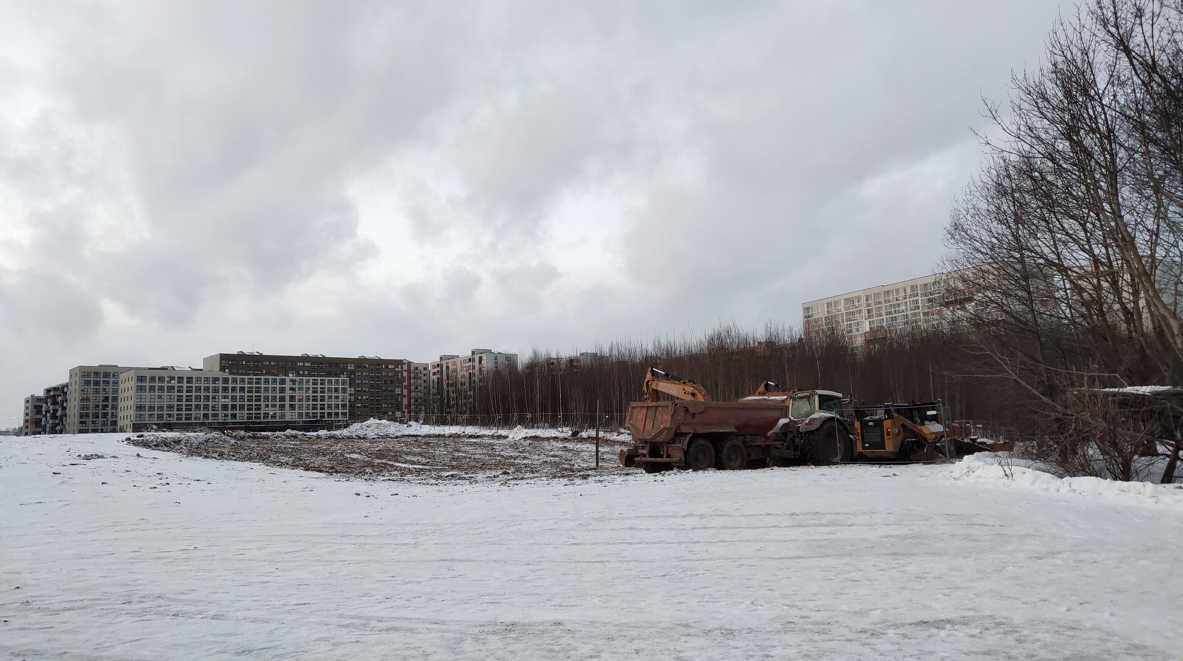 Click image for larger version

Name:	P60219-173727.jpg
Views:	1010
Size:	1,17 MB
ID:	2242938