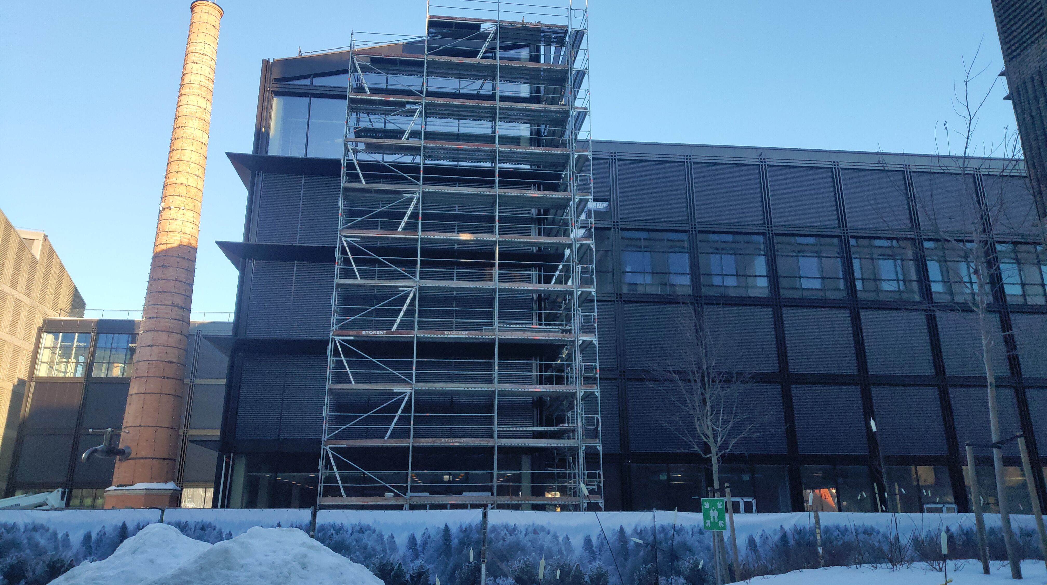 Click image for larger version

Name:	P60216-154353.jpg
Views:	1058
Size:	1,19 MB
ID:	2242945