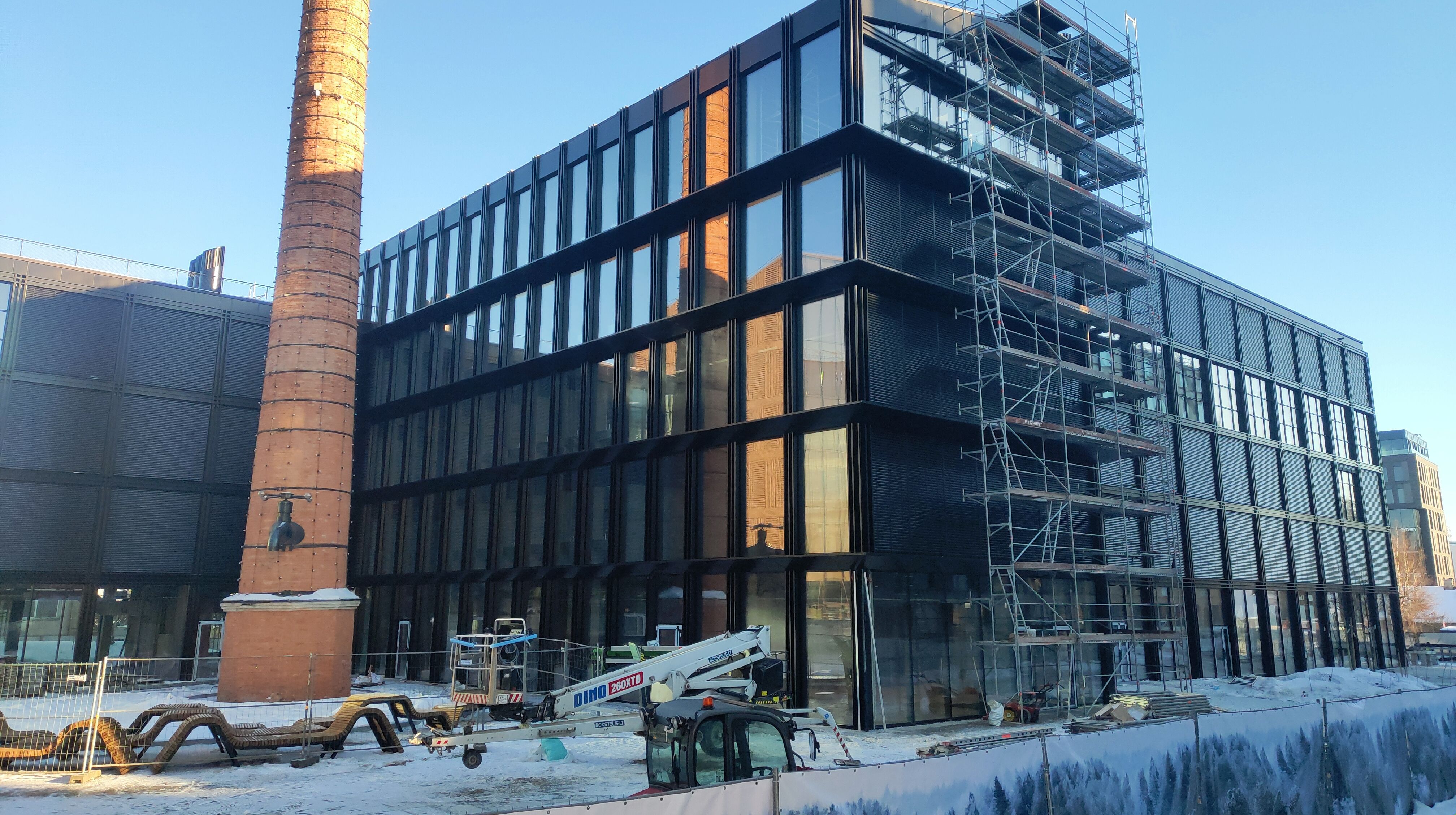 Click image for larger version

Name:	P60216-154442.jpg
Views:	1102
Size:	1,41 MB
ID:	2242944