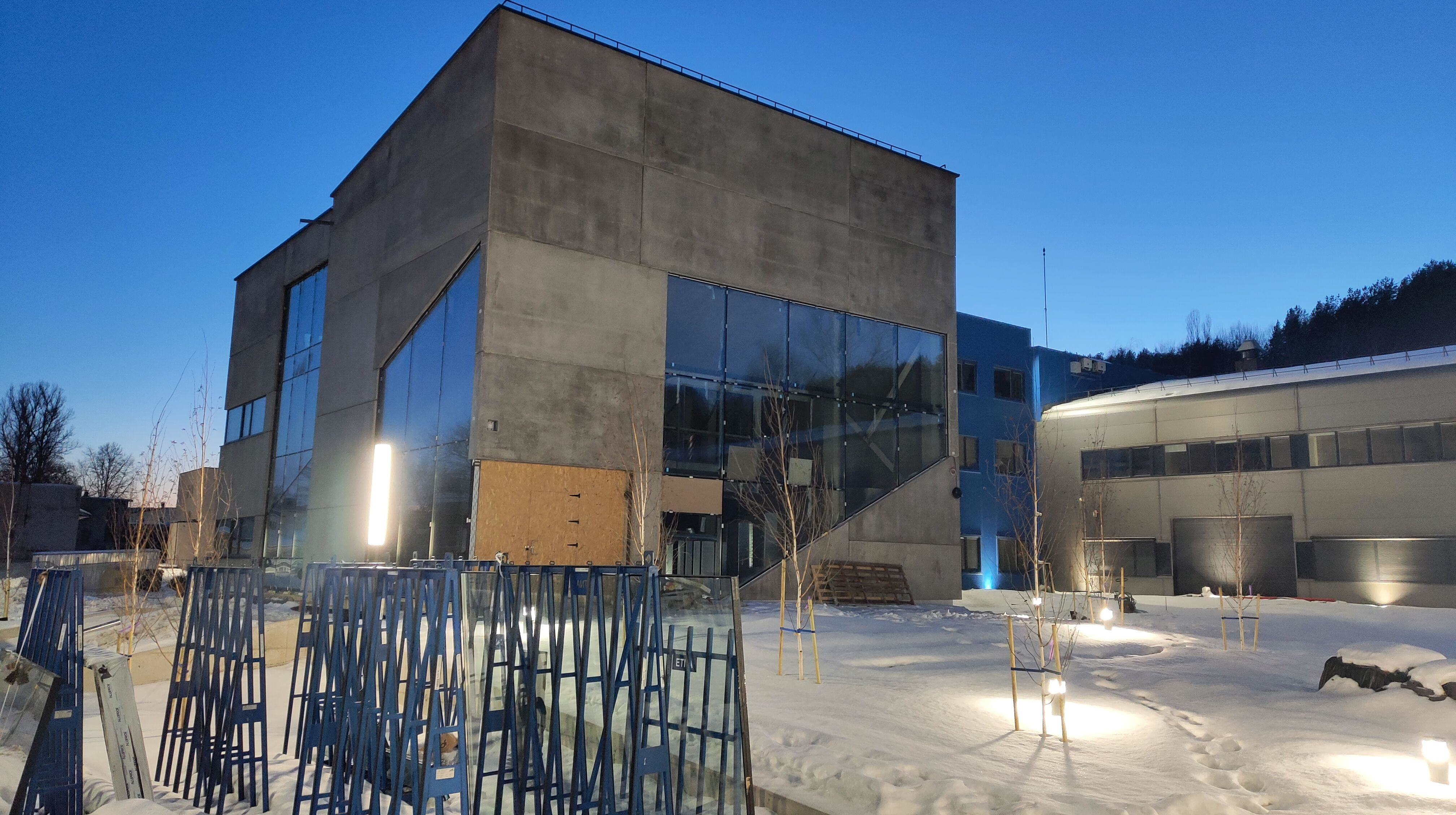 Click image for larger version

Name:	P60215-180245.jpg
Views:	741
Size:	1,10 MB
ID:	2243341