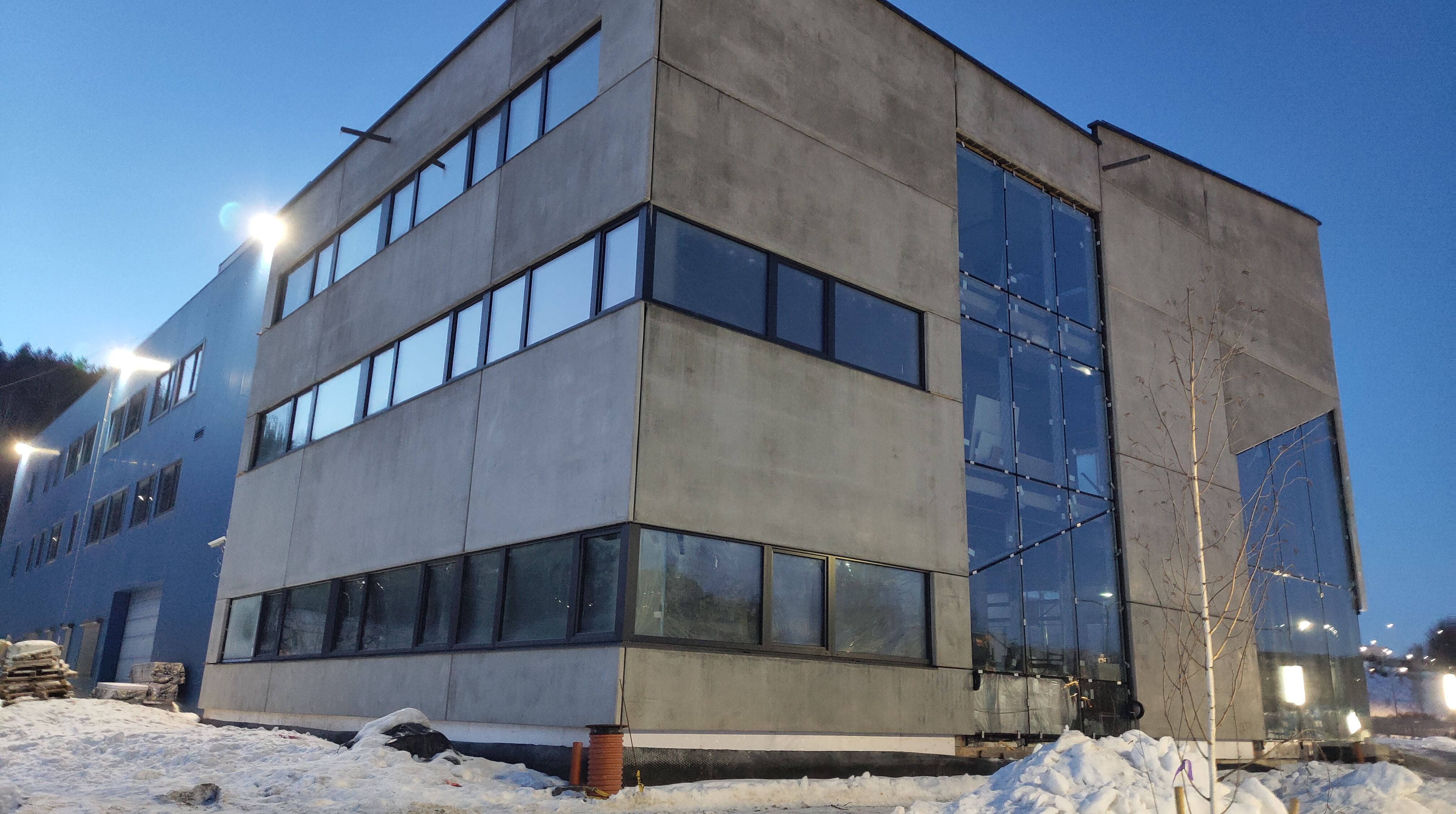 Click image for larger version

Name:	P60215-180037.jpg
Views:	745
Size:	1,13 MB
ID:	2243343