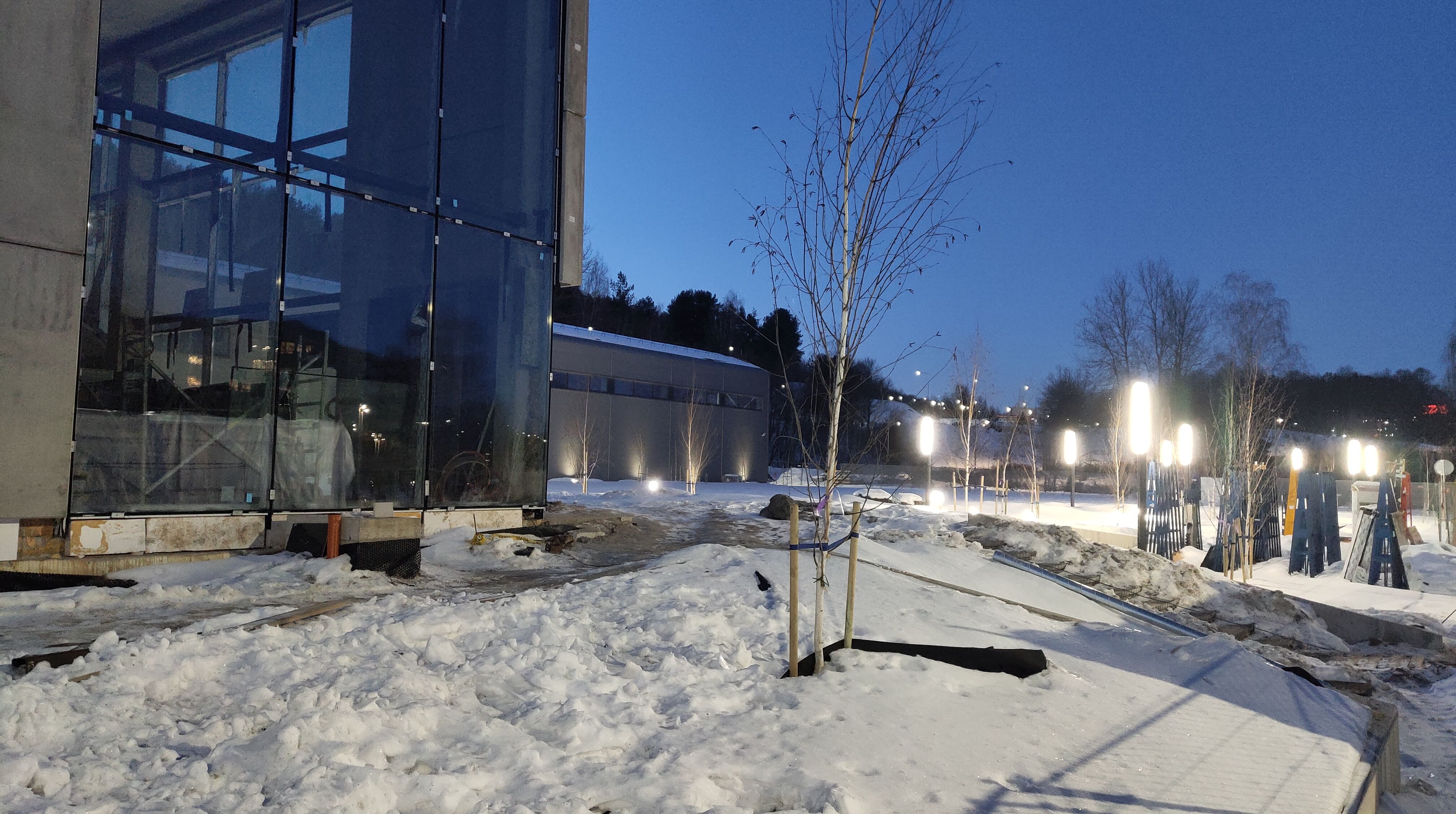 Click image for larger version

Name:	P60215-180116.jpg
Views:	744
Size:	1,37 MB
ID:	2243346