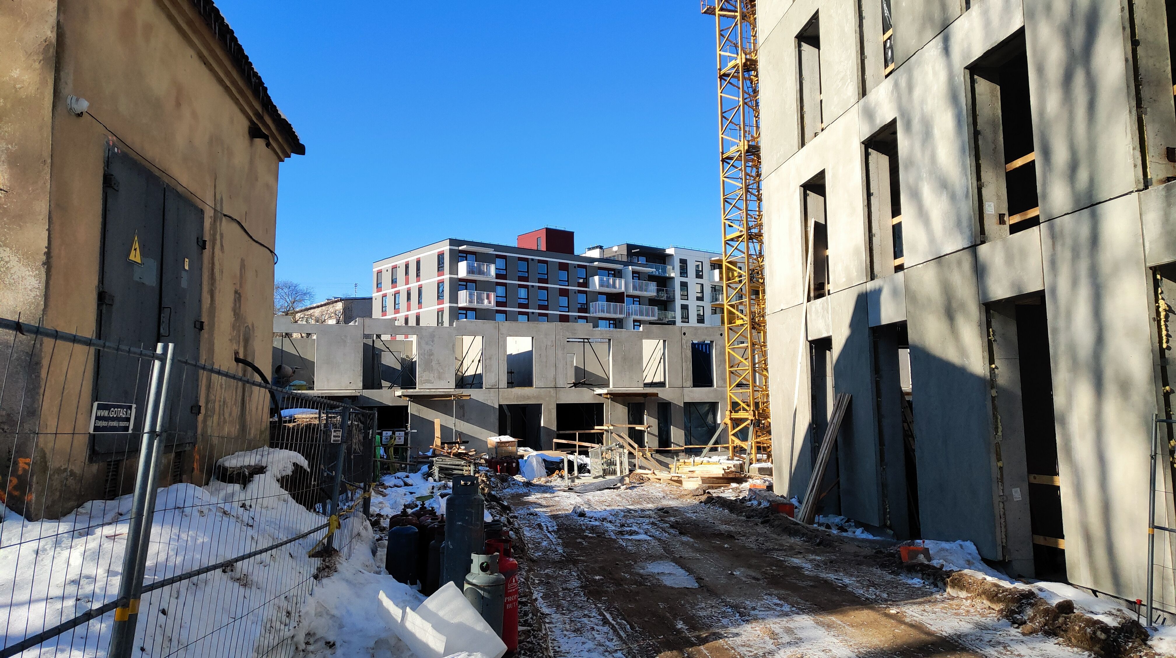 Click image for larger version

Name:	P60216-135308.jpg
Views:	32
Size:	1,42 MB
ID:	2243369