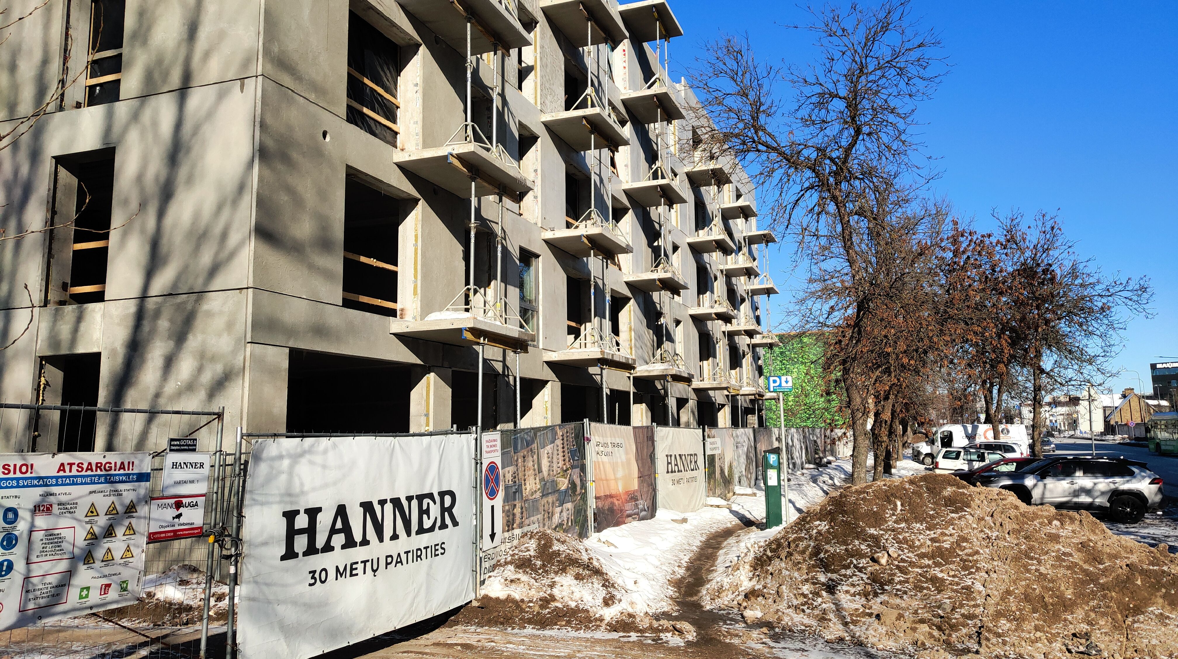 Click image for larger version

Name:	P60216-135257.jpg
Views:	32
Size:	2,09 MB
ID:	2243374