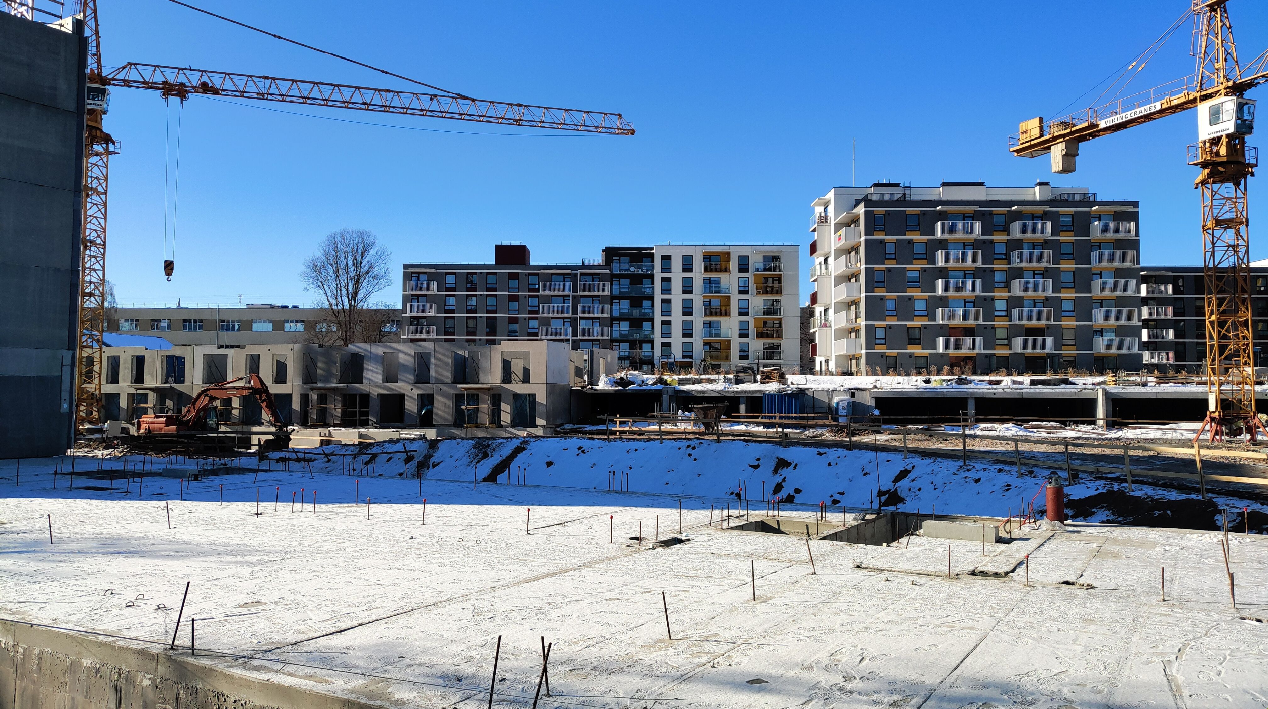 Click image for larger version

Name:	P60216-135453.jpg
Views:	0
Size:	1,78 MB
ID:	2243437