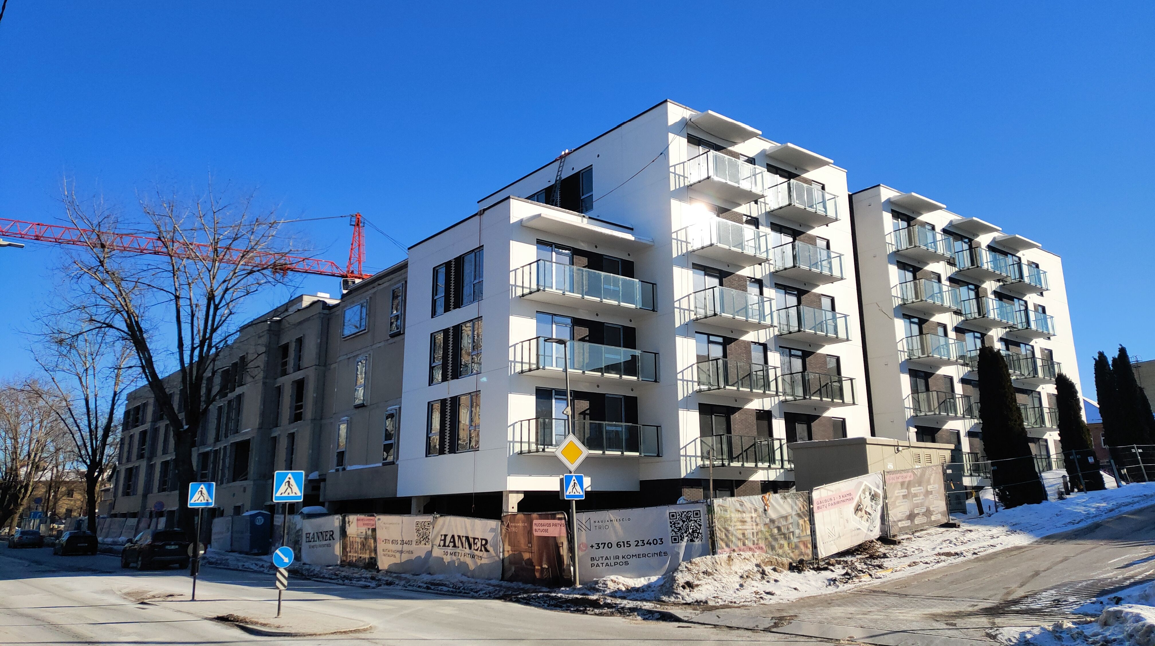 Click image for larger version

Name:	P60216-140711.jpg
Views:	408
Size:	1,30 MB
ID:	2243593