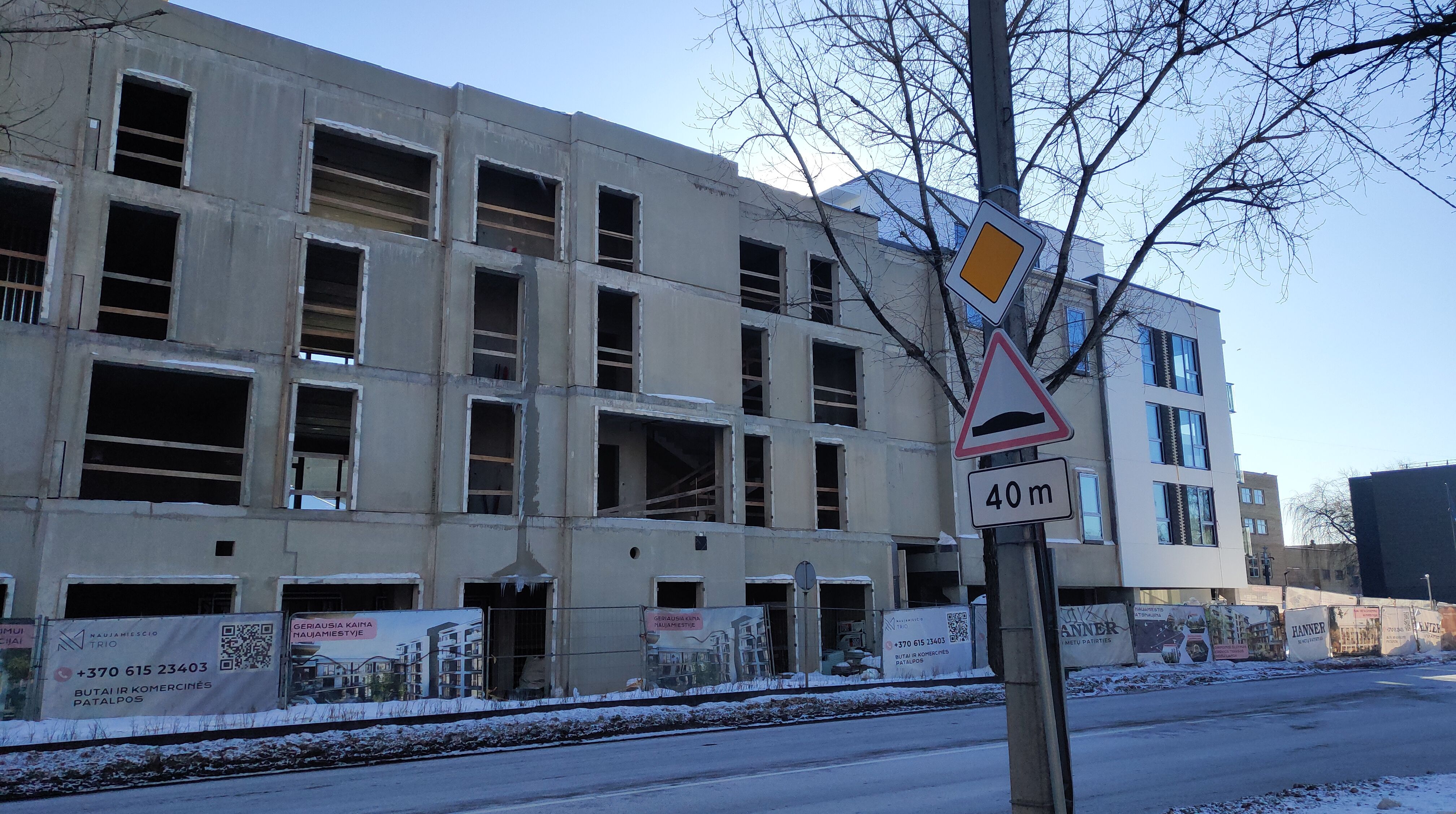 Click image for larger version

Name:	P60216-140815.jpg
Views:	406
Size:	1,45 MB
ID:	2243594