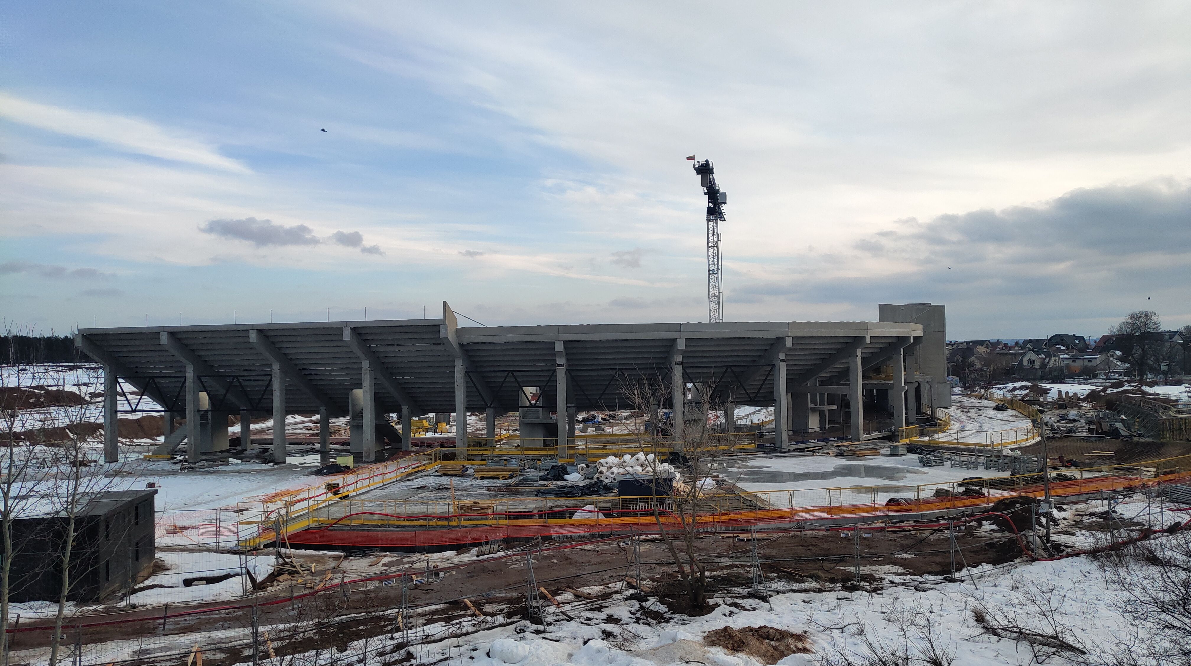 Click image for larger version

Name:	P60301-170633.jpg
Views:	217
Size:	1,33 MB
ID:	2244091