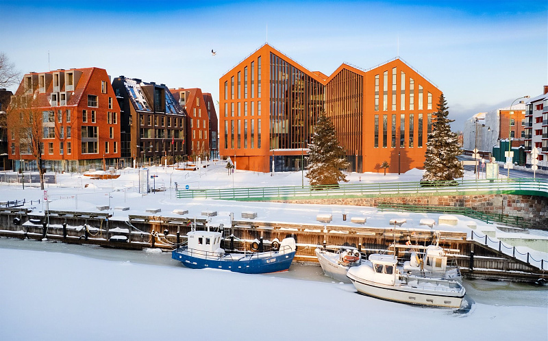 Click image for larger version

Name:	hanza_00.jpg
Views:	136
Size:	423,7 kB
ID:	2244188