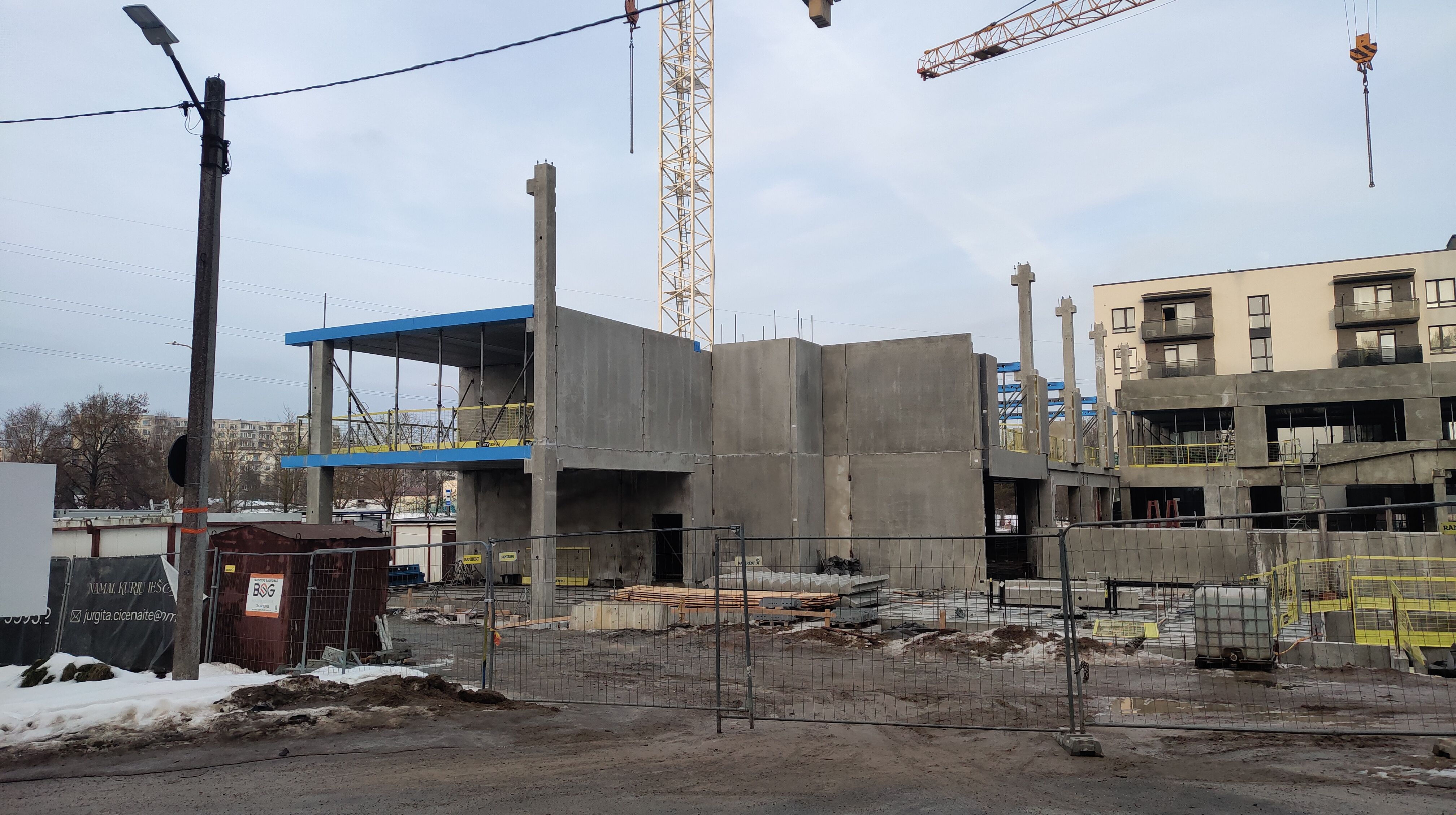 Click image for larger version  Name:	P60301-165111.jpg Views:	0 Size:	1,27 MB ID:	2244844