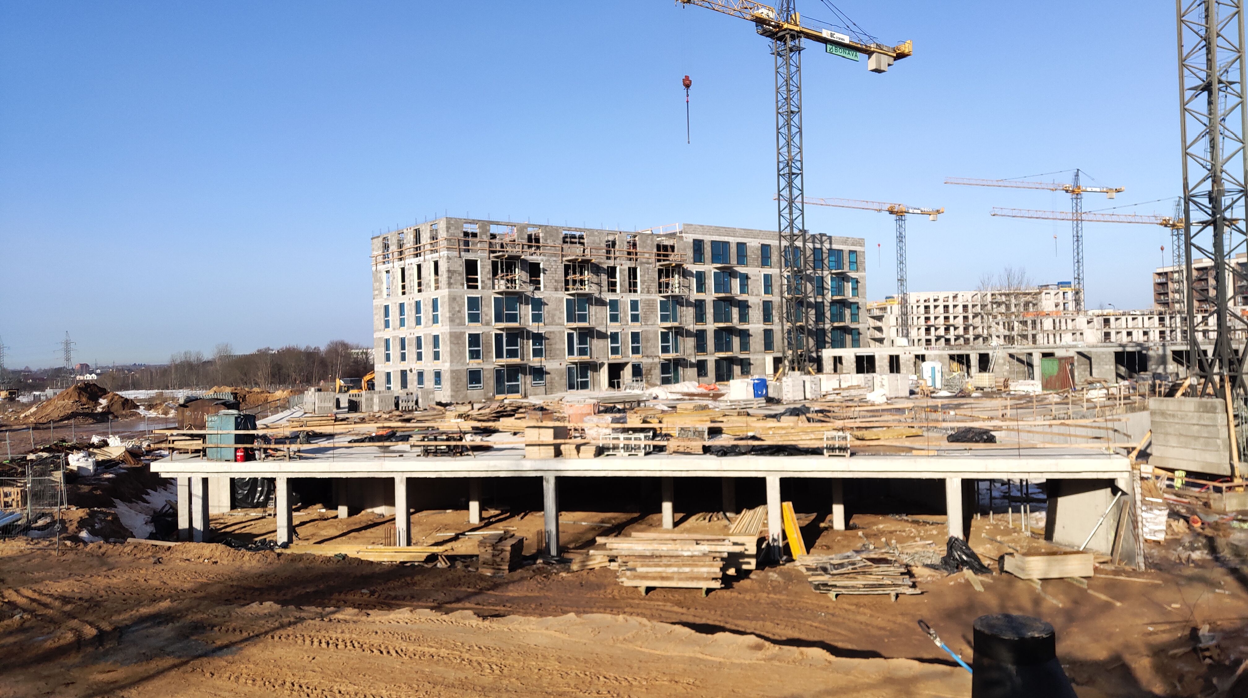 Click image for larger version

Name:	P60308-090729.jpg
Views:	325
Size:	1,23 MB
ID:	2244994