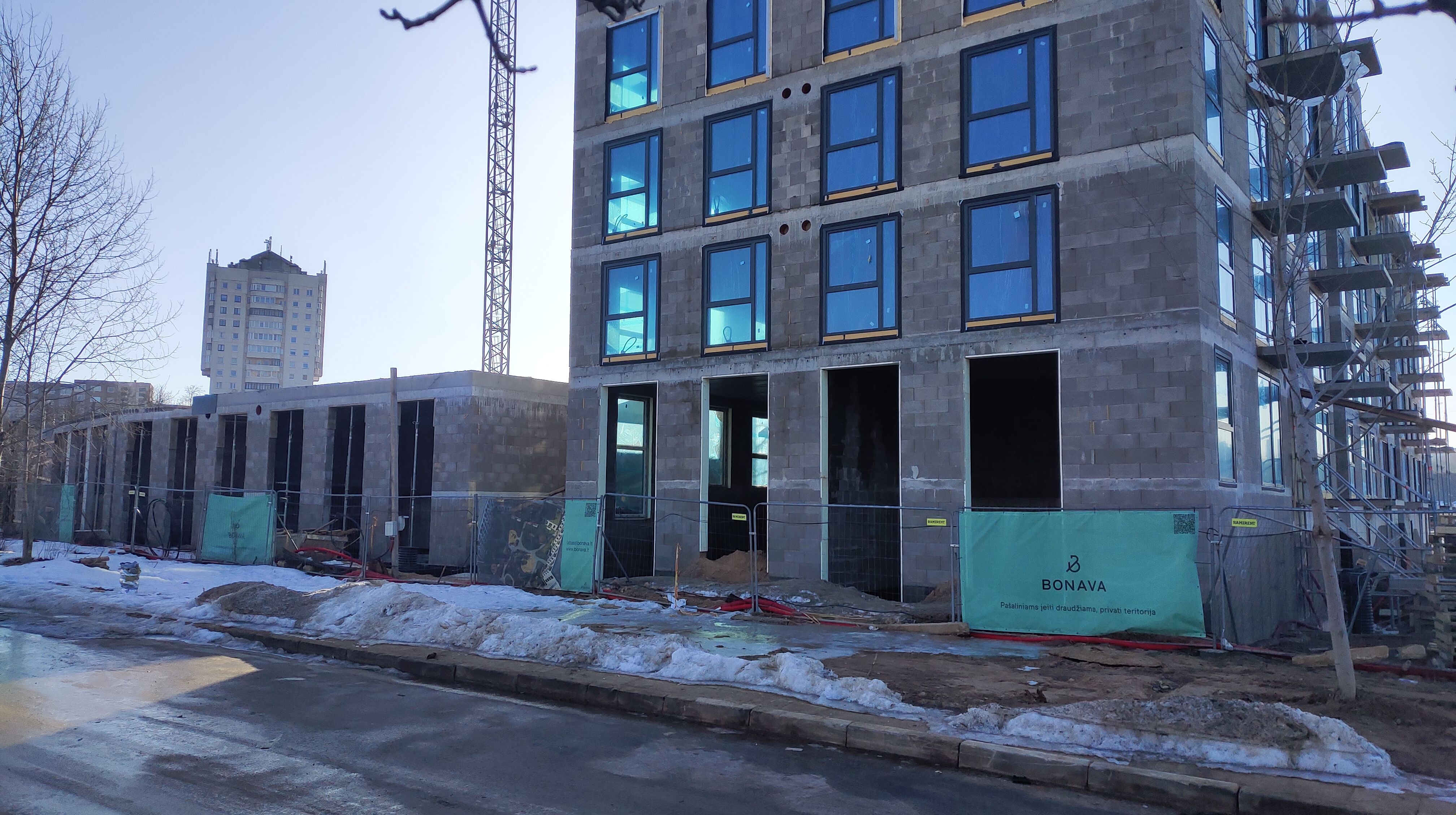 Click image for larger version

Name:	P60308-090426.jpg
Views:	325
Size:	1,38 MB
ID:	2244997