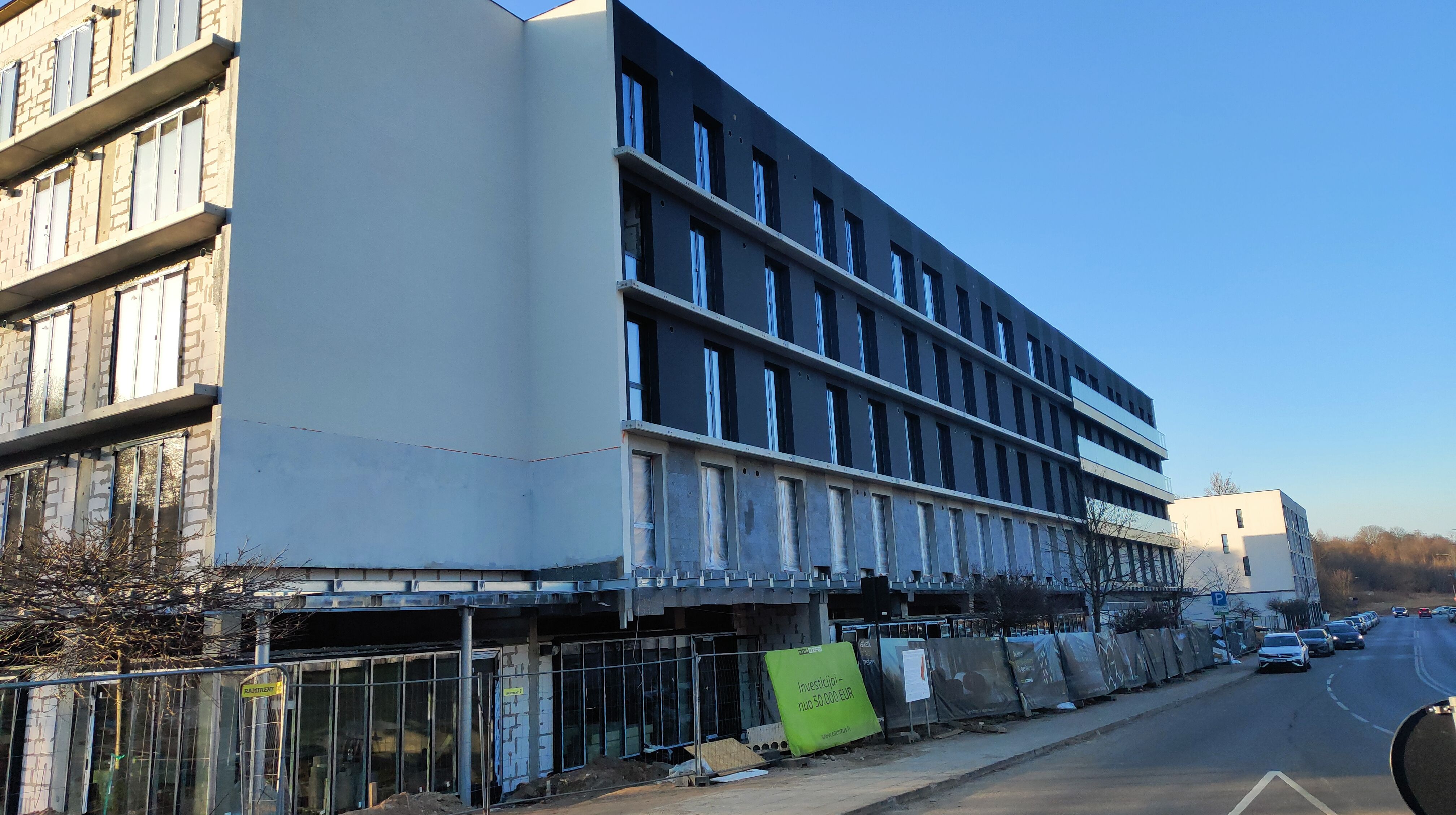 Click image for larger version

Name:	P60315-165753.jpg
Views:	341
Size:	1,09 MB
ID:	2245953