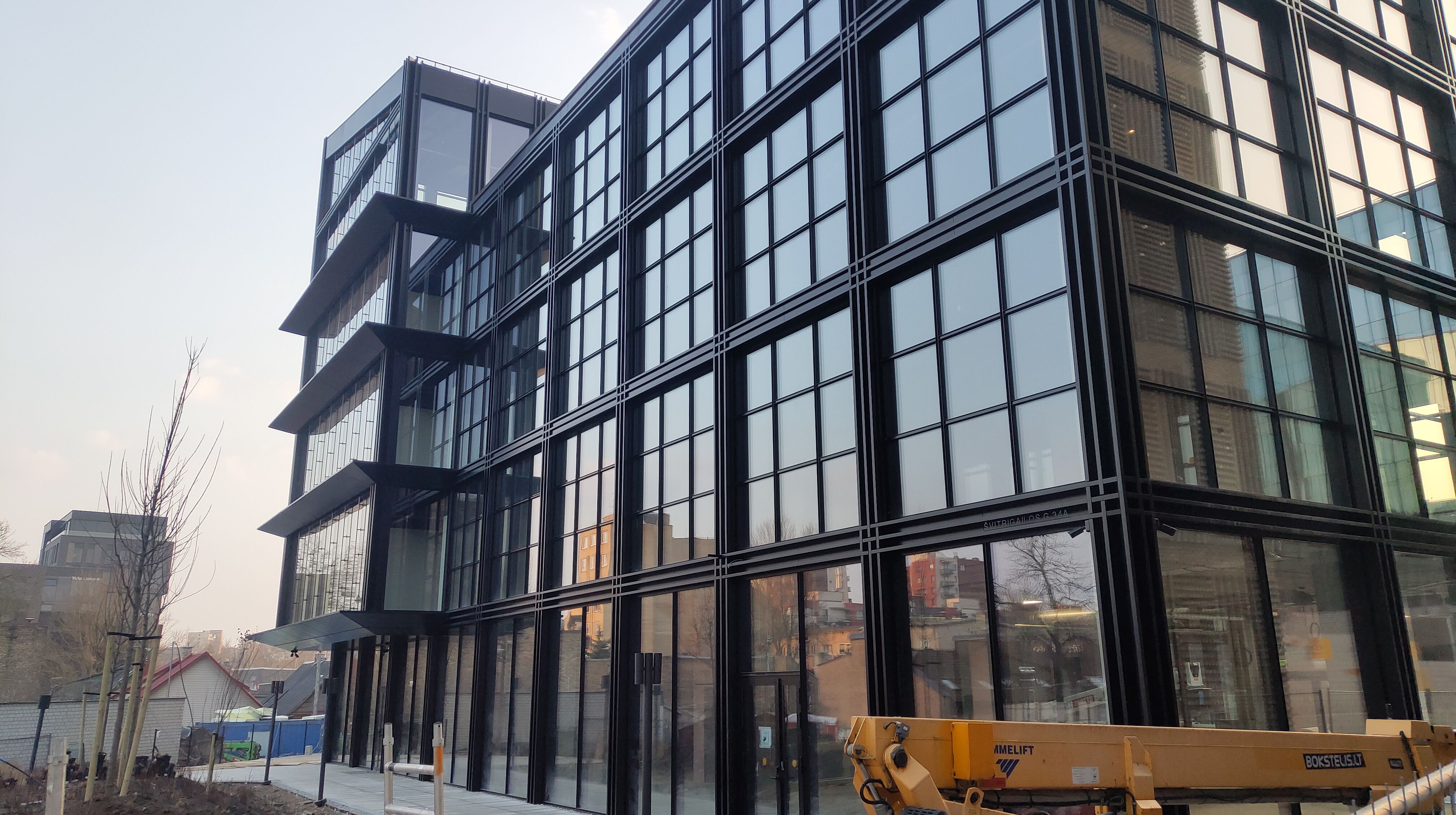 Click image for larger version

Name:	P60311-171430.jpg
Views:	449
Size:	1,25 MB
ID:	2246189