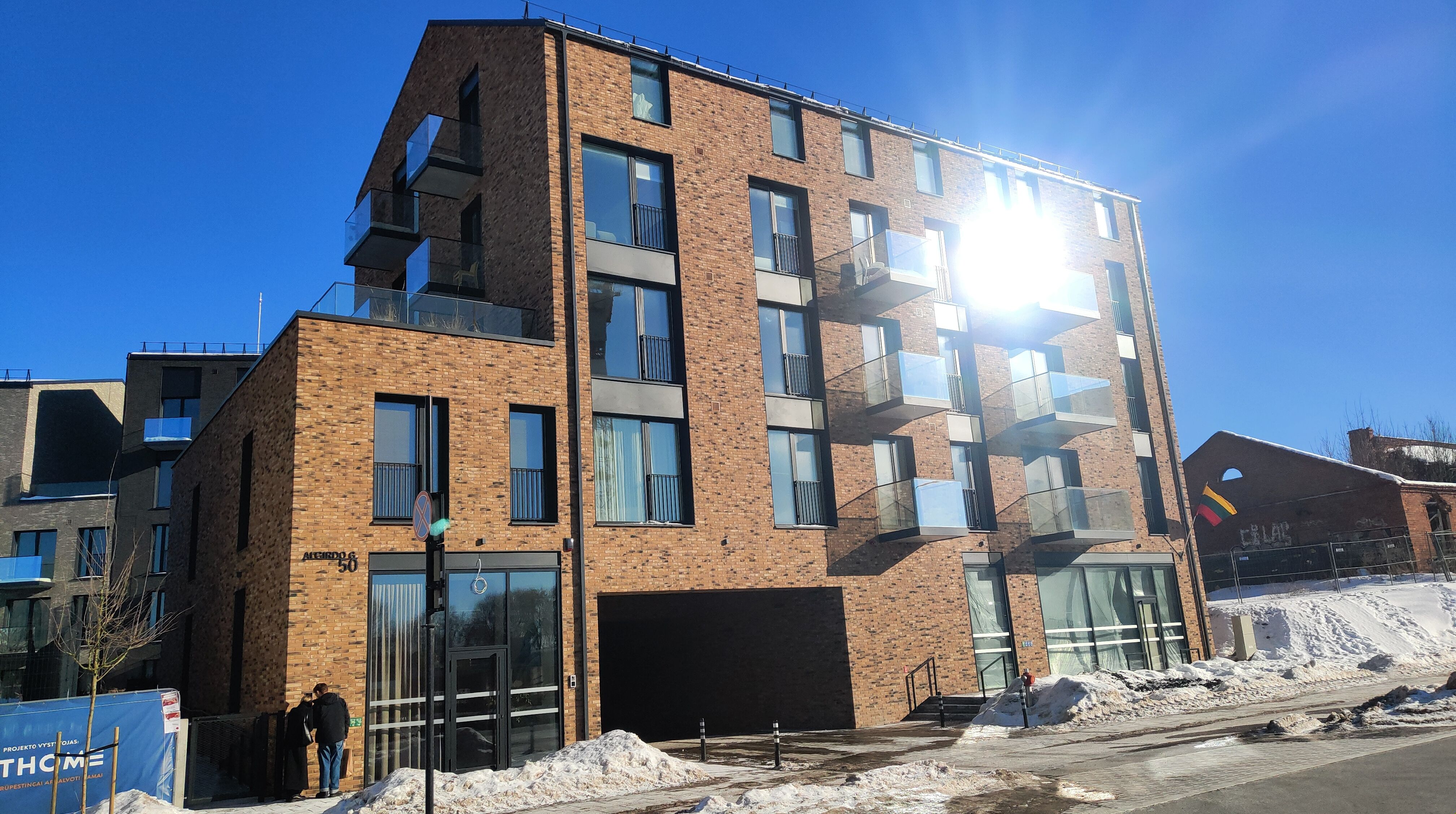 Click image for larger version

Name:	P60216-141738.jpg
Views:	783
Size:	1,53 MB
ID:	2246909