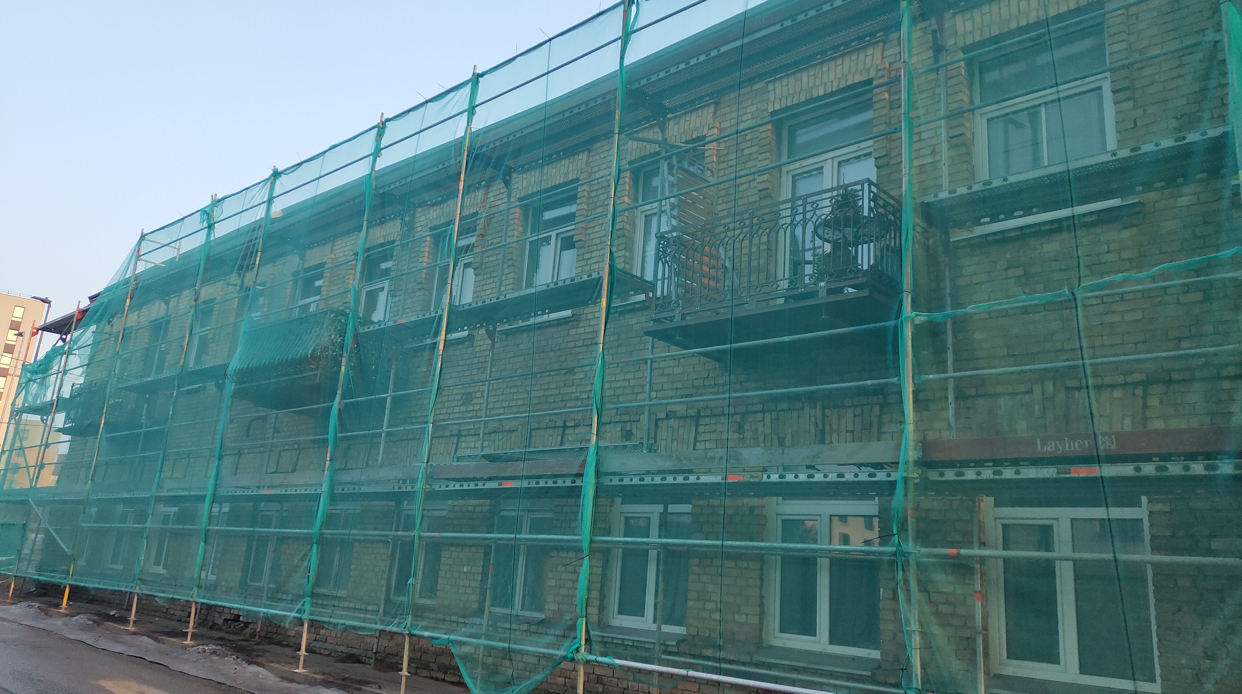 Click image for larger version

Name:	P60311-172754.jpg
Views:	467
Size:	1,24 MB
ID:	2247093