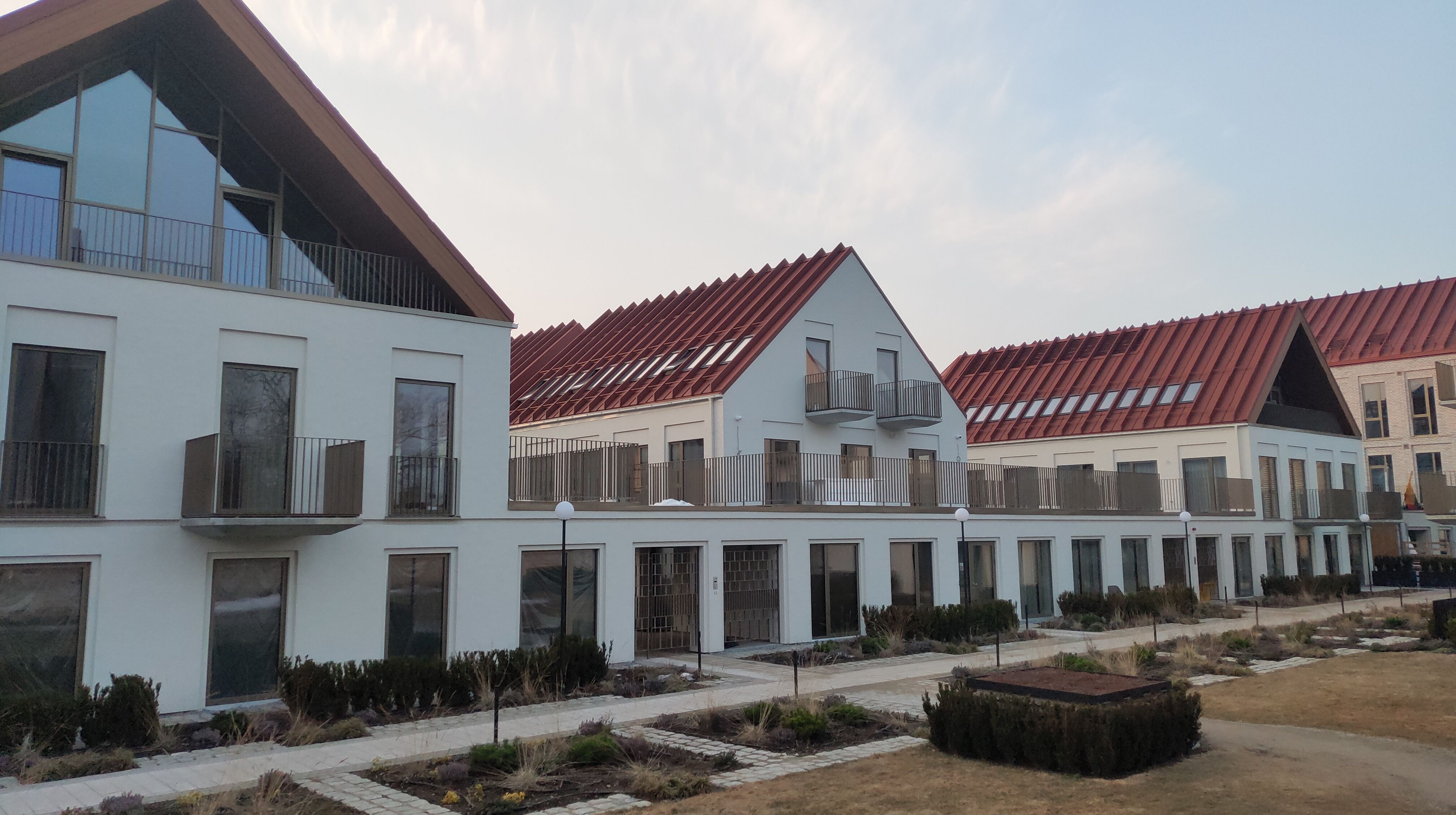 Click image for larger version

Name:	P60311-173548.jpg
Views:	188
Size:	965,7 kB
ID:	2248172