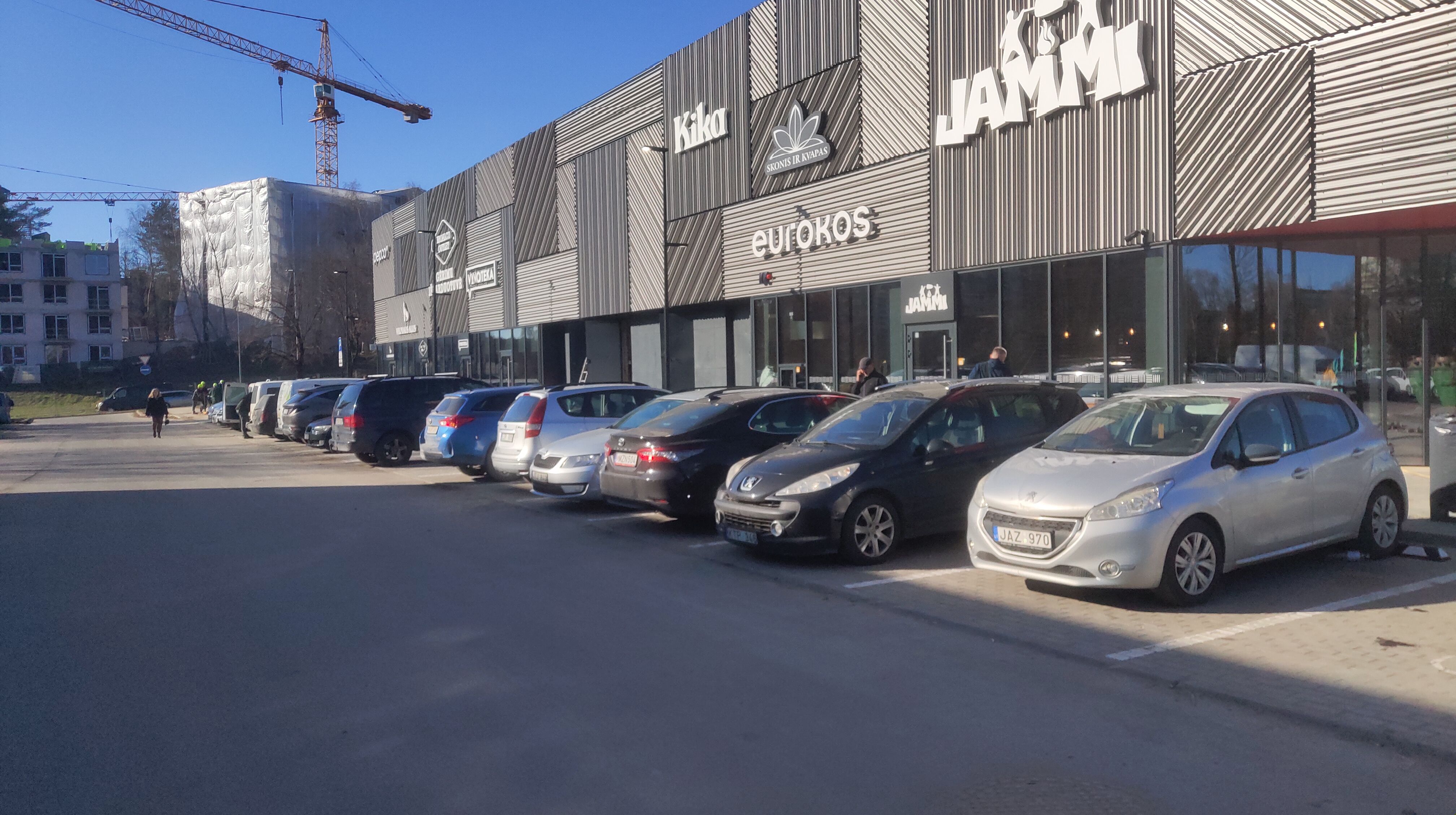 Click image for larger version

Name:	P60401-165711.jpg
Views:	244
Size:	1,19 MB
ID:	2248512