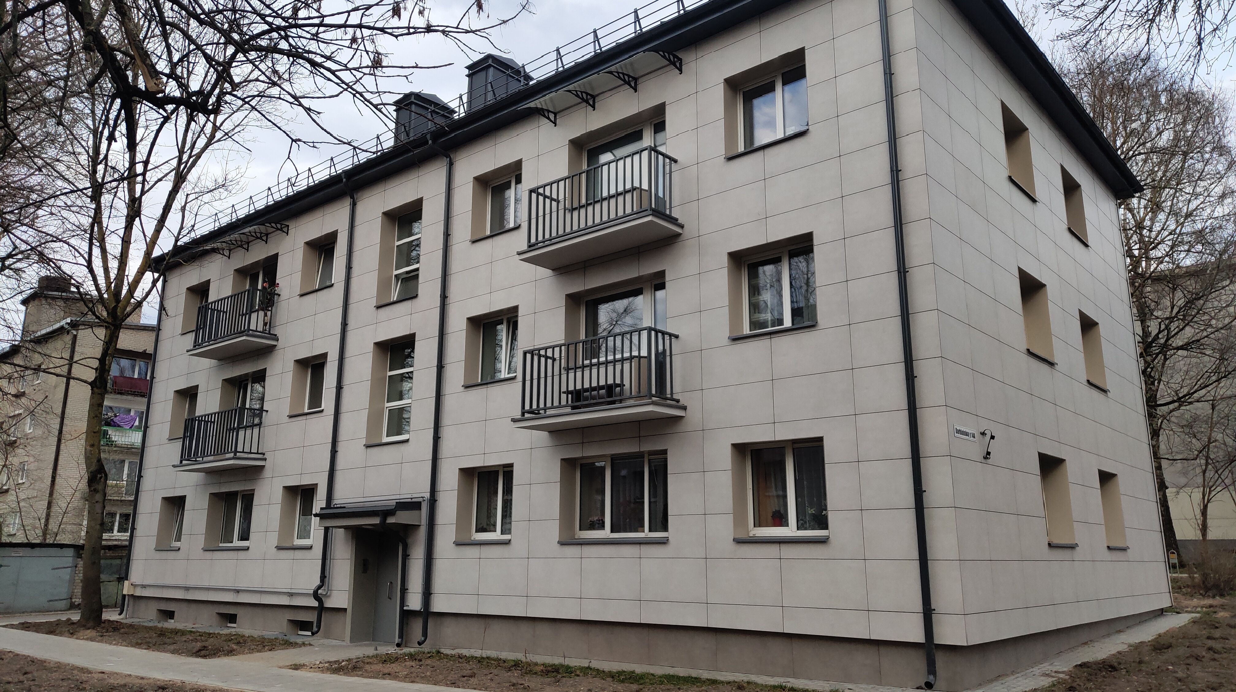 Click image for larger version

Name:	P60330-175242.jpg
Views:	299
Size:	1,47 MB
ID:	2249261