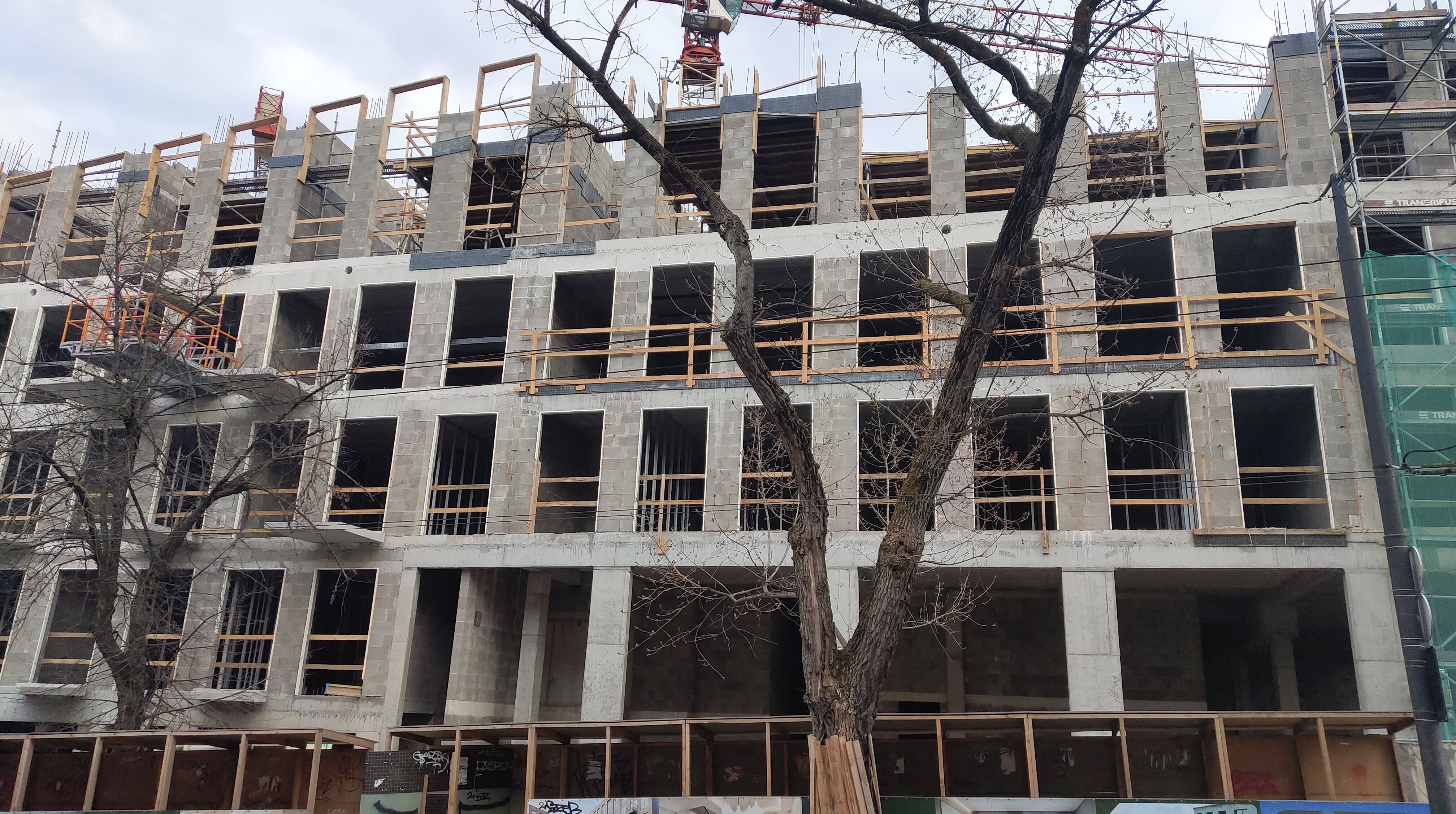 Click image for larger version

Name:	P60330-170943.jpg
Views:	400
Size:	1,70 MB
ID:	2249458