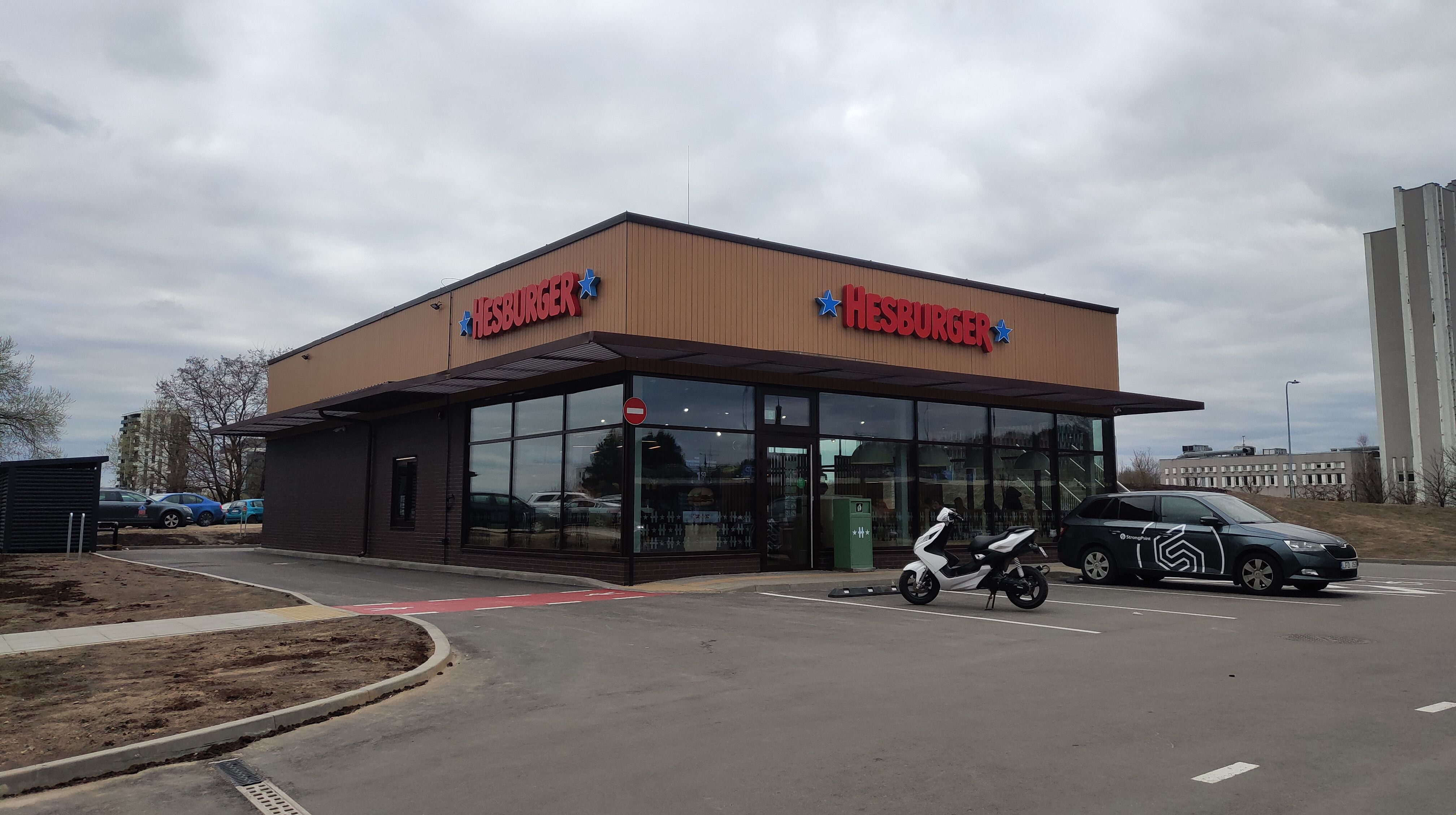 Click image for larger version

Name:	P60409-172030.jpg
Views:	0
Size:	981,6 kB
ID:	2250472