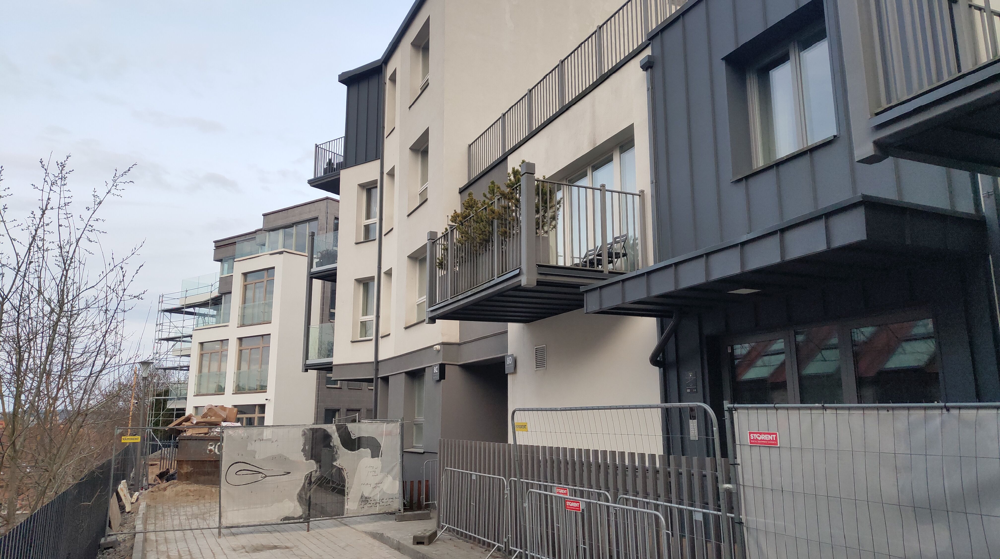 Click image for larger version

Name:	P60330-190231.jpg
Views:	761
Size:	1,18 MB
ID:	2250554