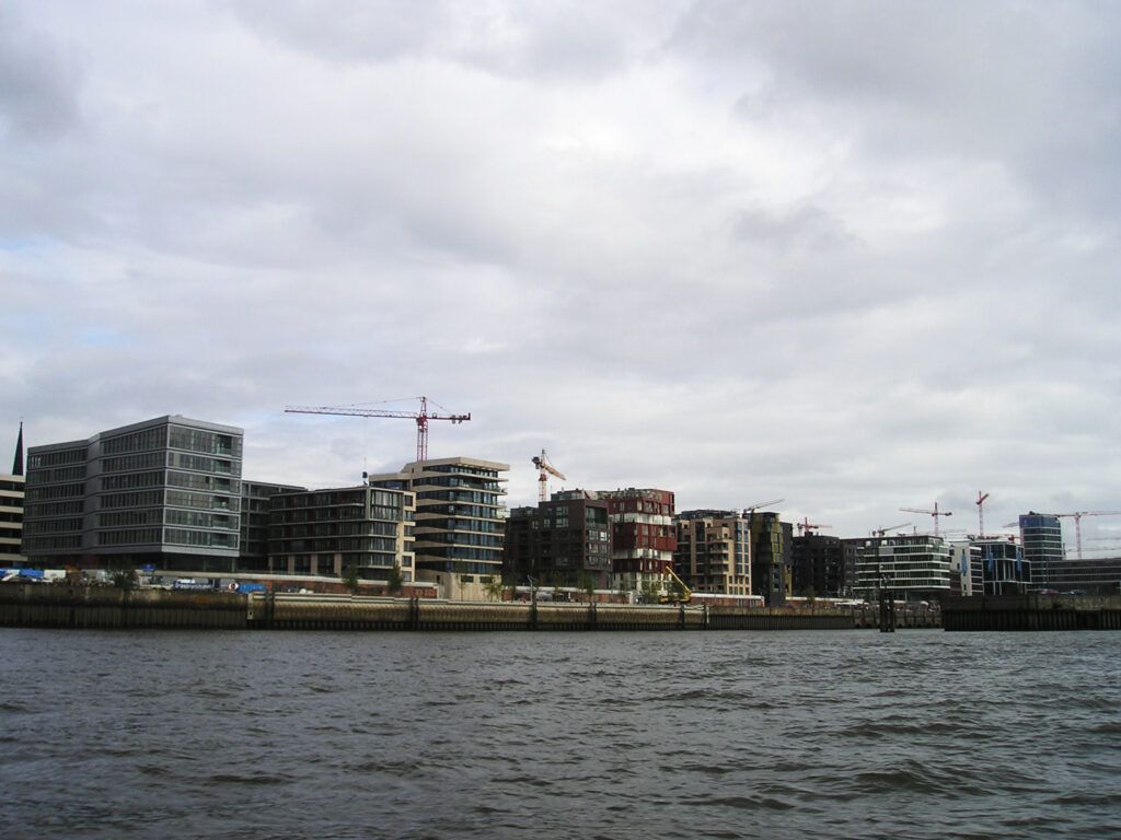 Click image for larger version

Name:	hamburgP9160059-1024x768.jpg
Views:	127
Size:	93,2 kB
ID:	2250887