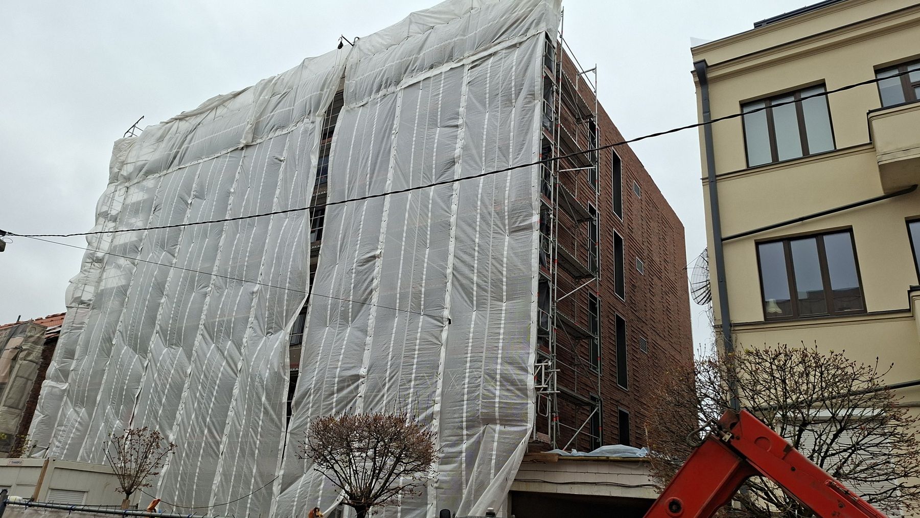 Click image for larger version

Name:	Vasario 16-osios g. Versalis.jpg
Views:	123
Size:	391,3 kB
ID:	2250958