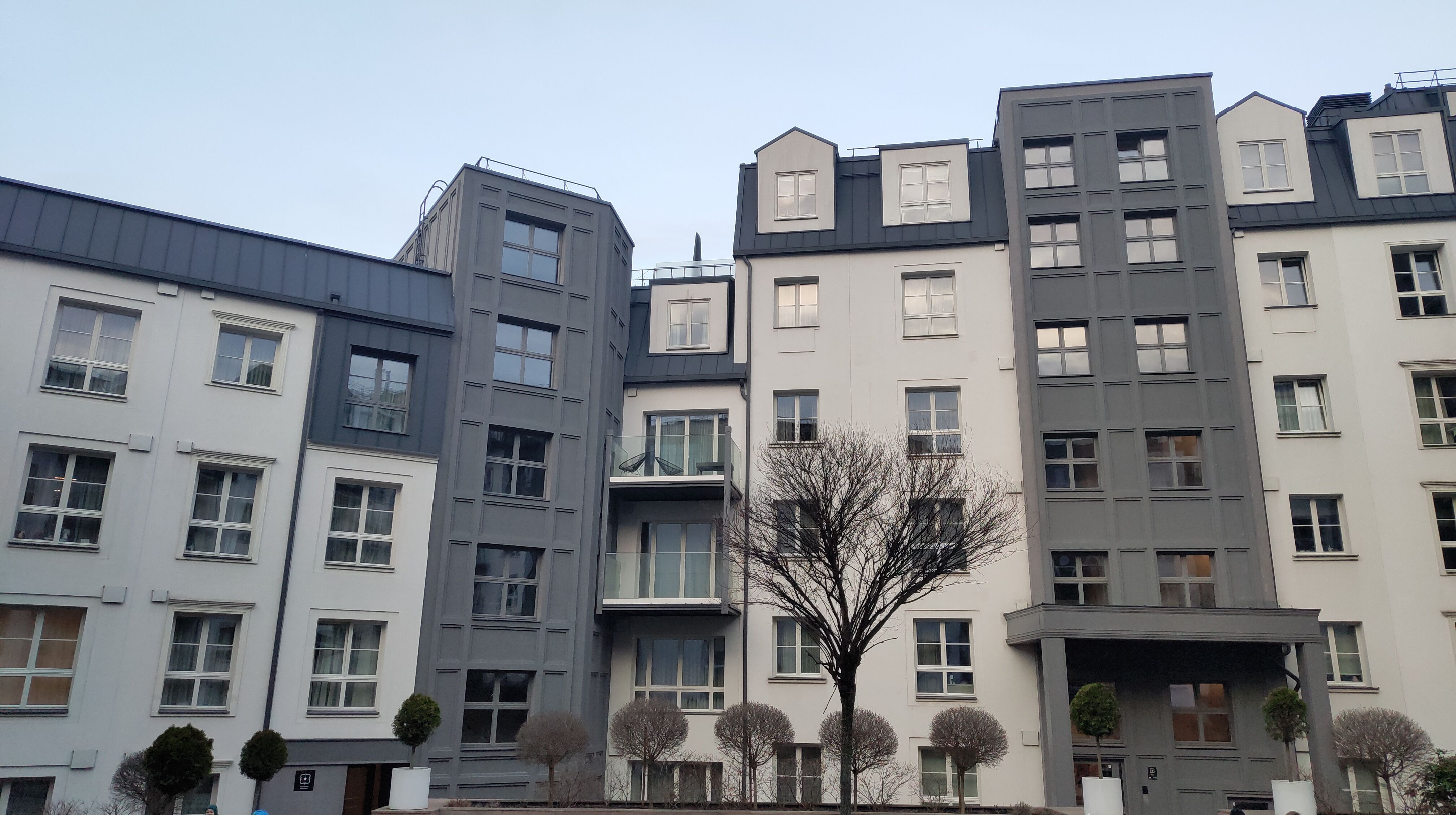 Click image for larger version

Name:	P60330-191205.jpg
Views:	49
Size:	1,02 MB
ID:	2250980