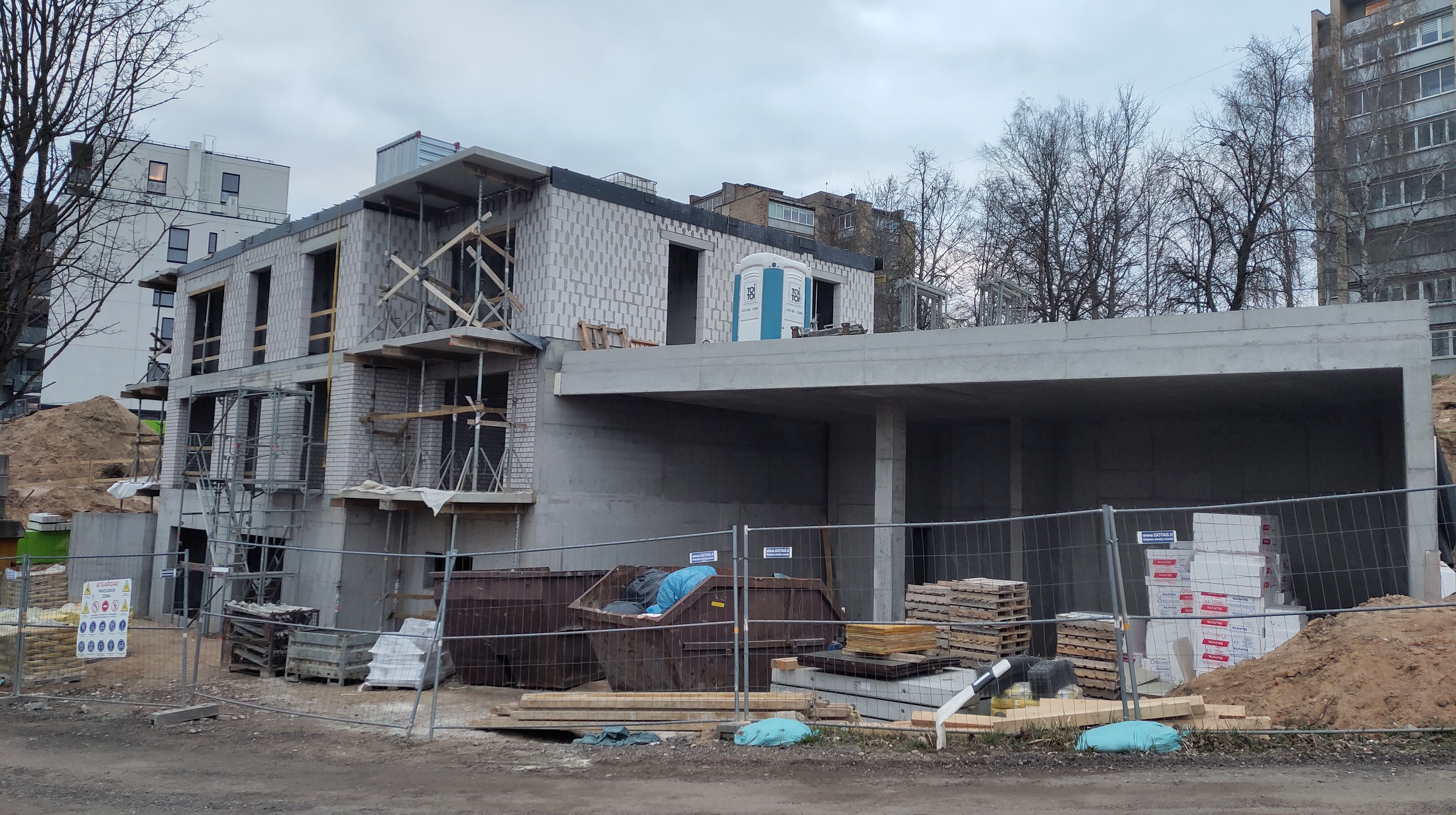 Click image for larger version

Name:	P60409-194722.jpg
Views:	0
Size:	1,54 MB
ID:	2250993