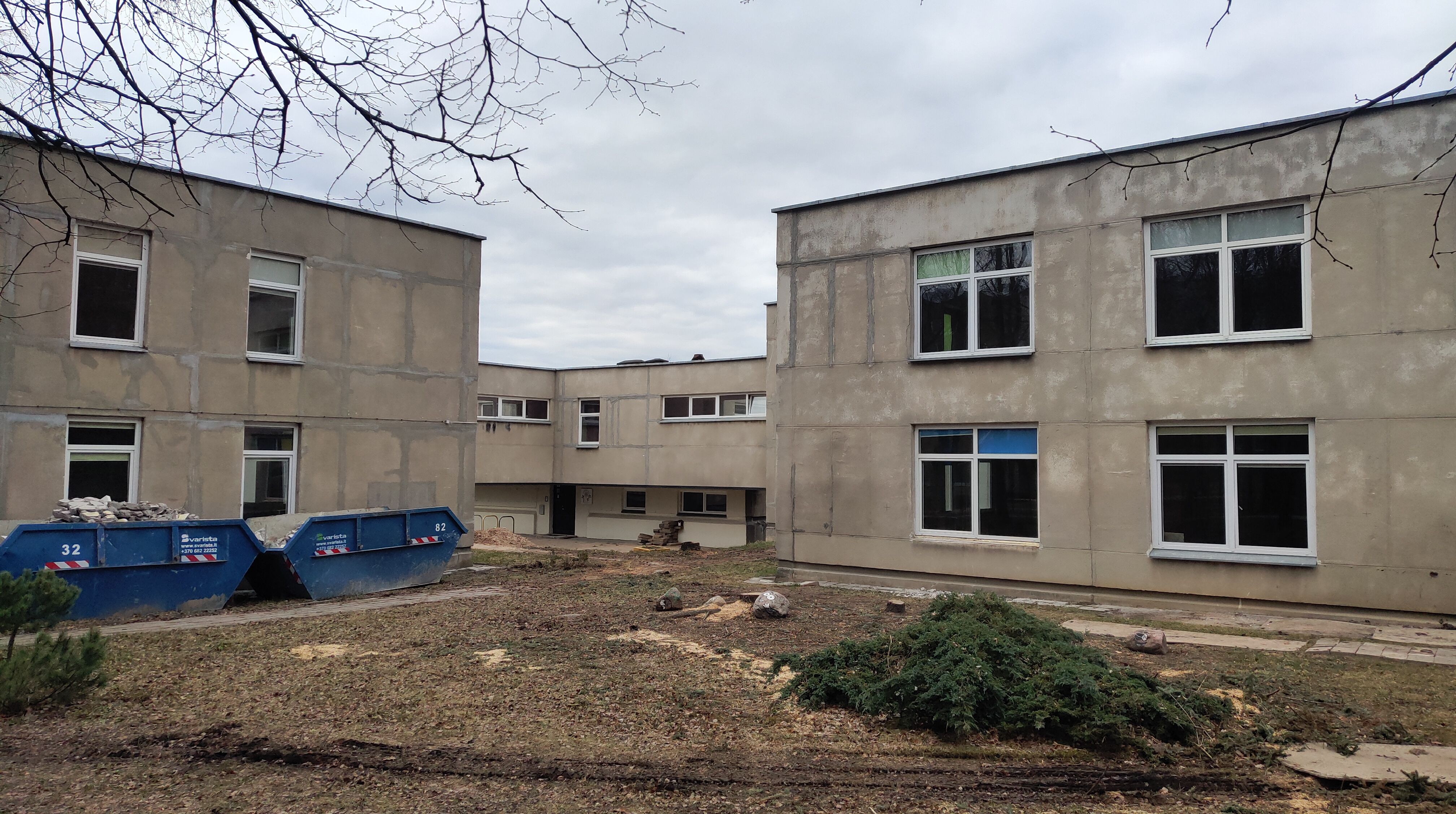 Click image for larger version

Name:	P60412-164400.jpg
Views:	221
Size:	1,46 MB
ID:	2251431