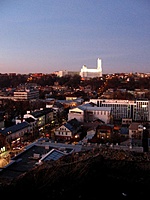 Prisikėlimo bažnyčia apie 17h.